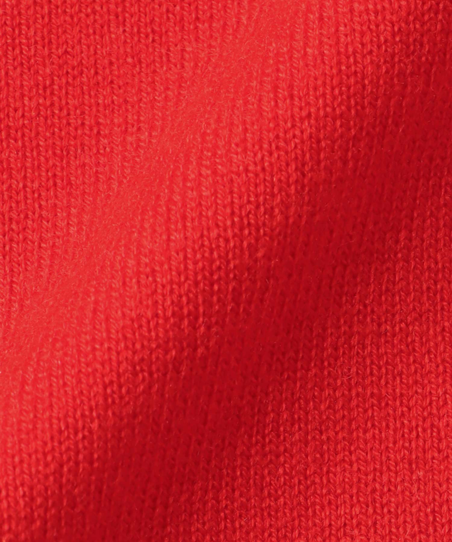 ショルダーラッフルプルオーバー