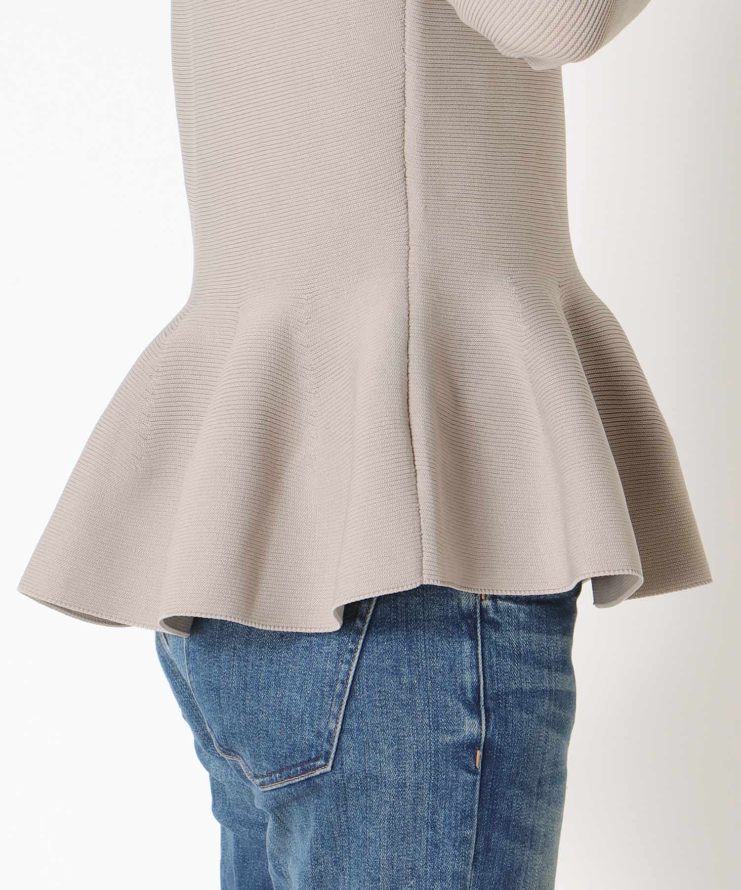 ヘムフレアーハイネックニット