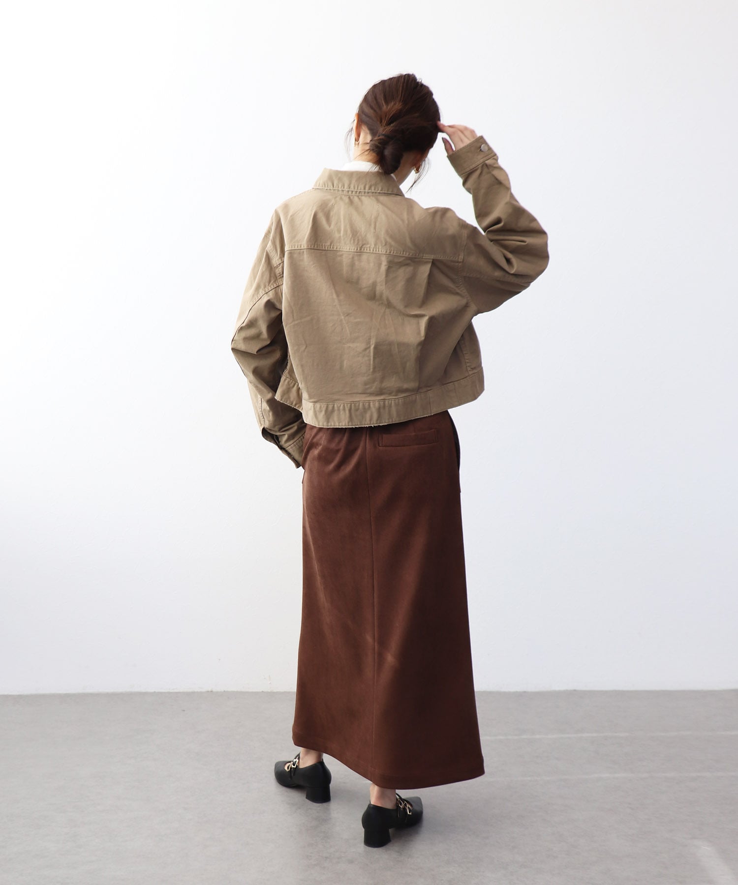 ストレッチスエード フロントZIPスカート