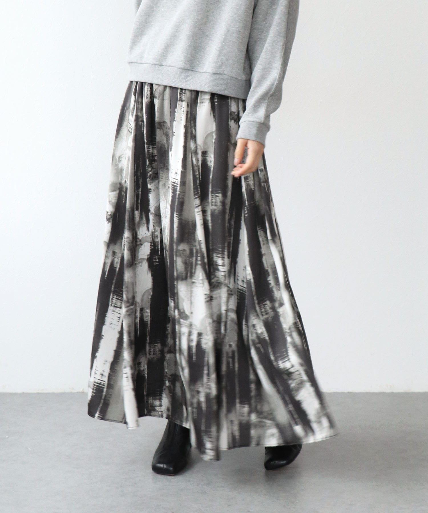 アートプリントAラインスカート
