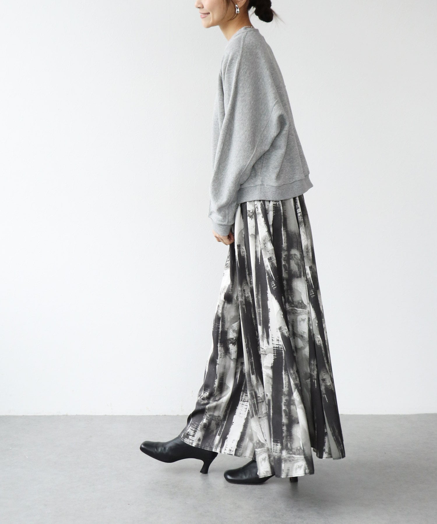 アートプリントAラインスカート