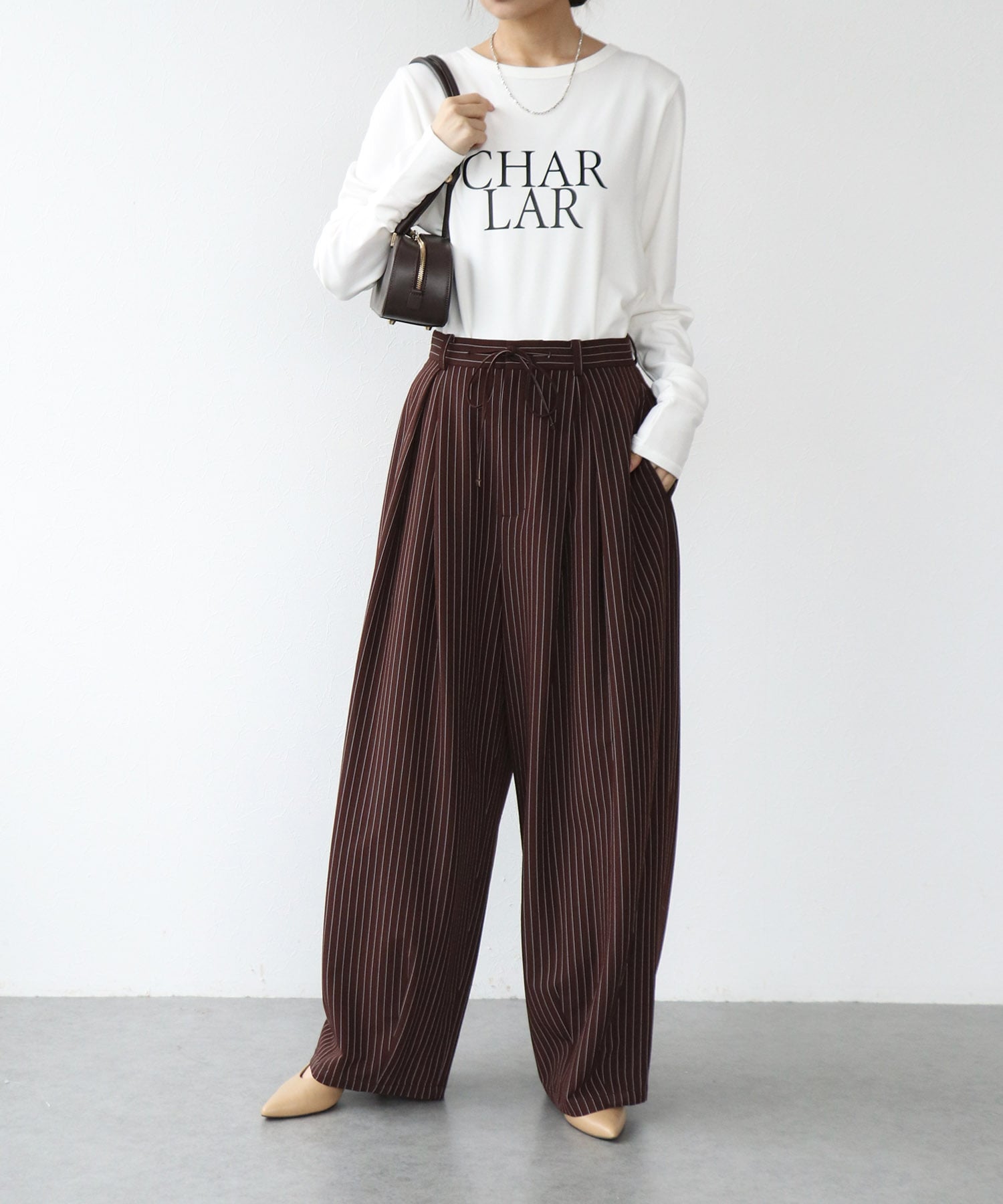 ストライプコクーンワイドパンツ