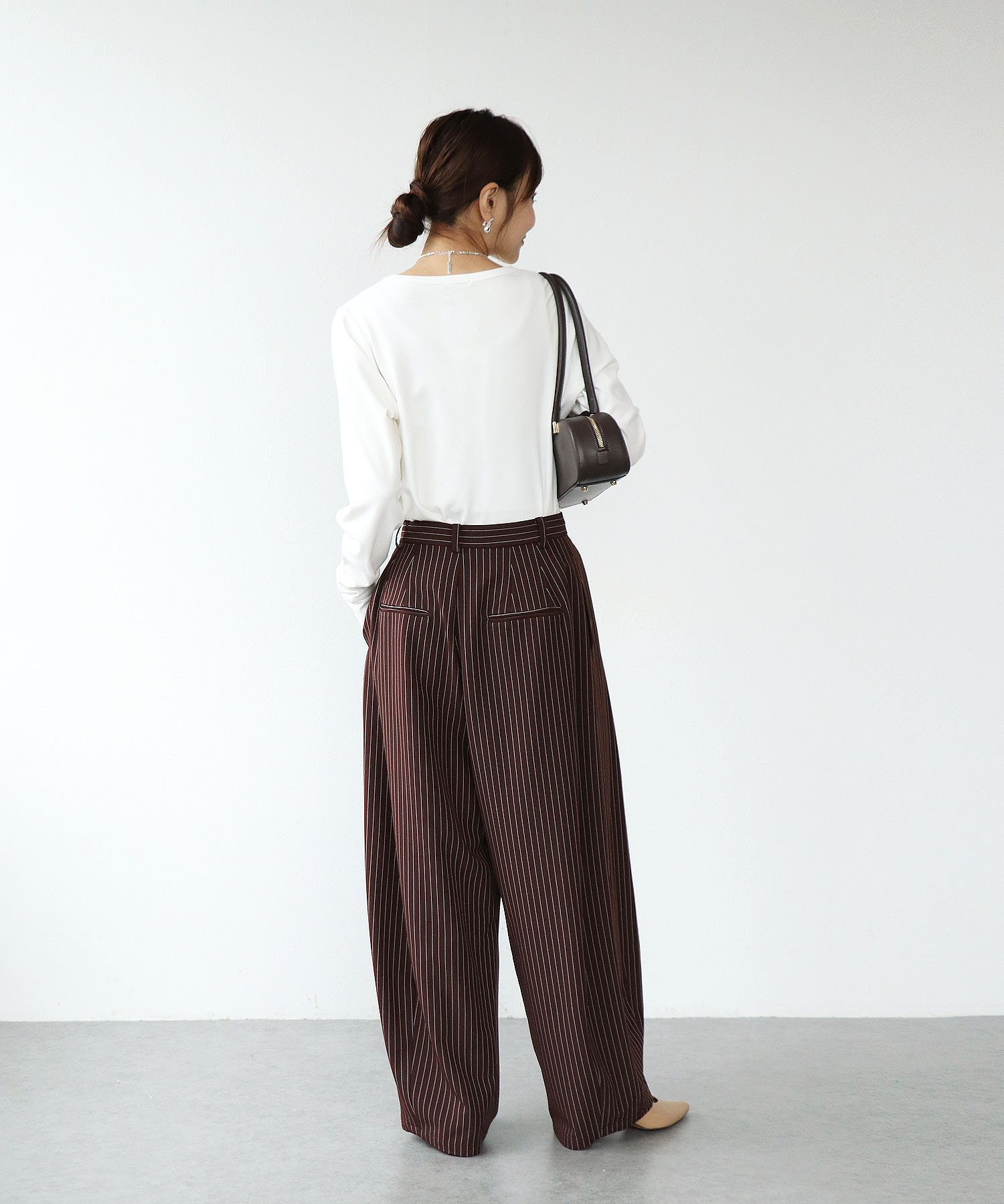 ストライプコクーンワイドパンツ