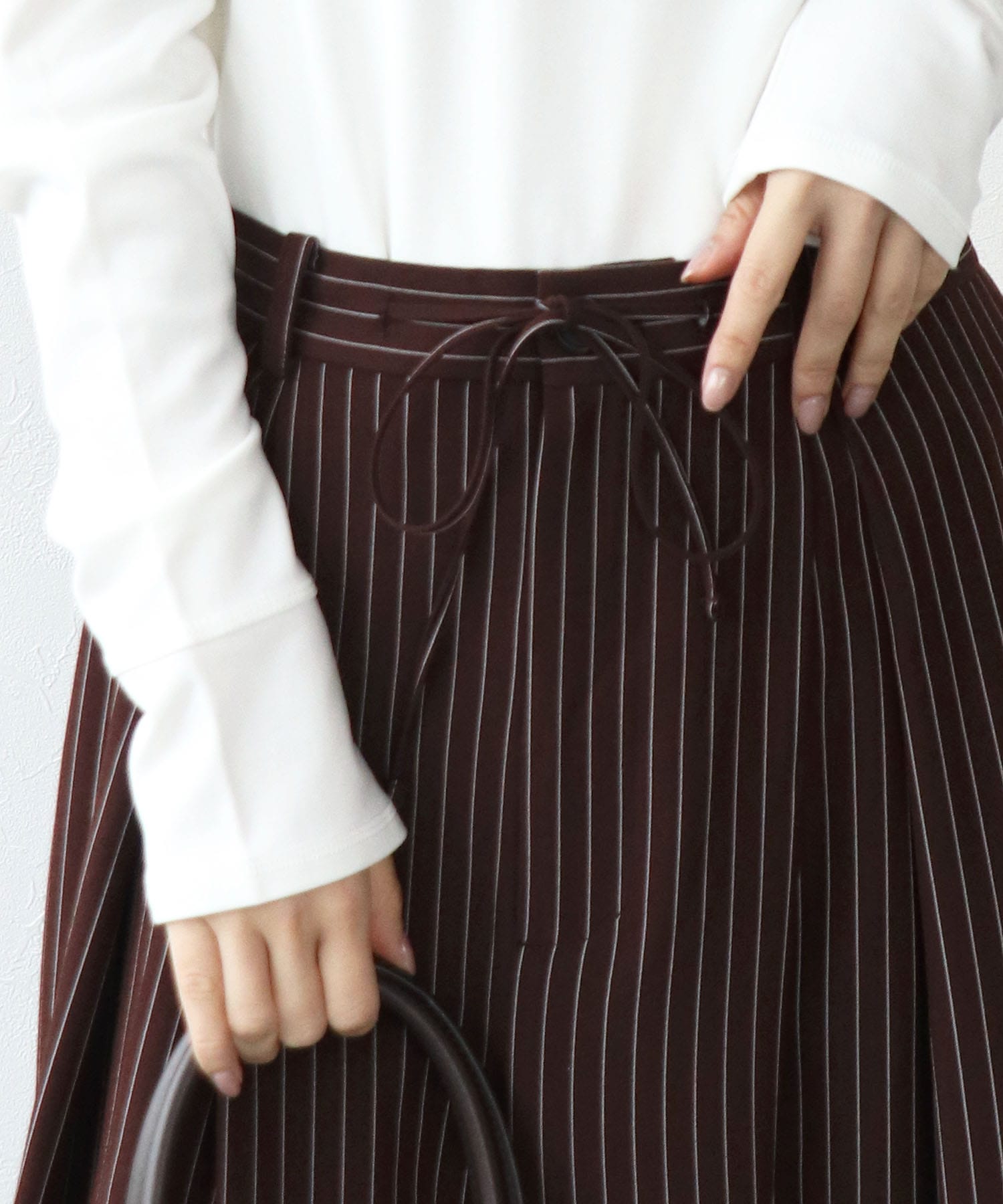 ストライプコクーンワイドパンツ