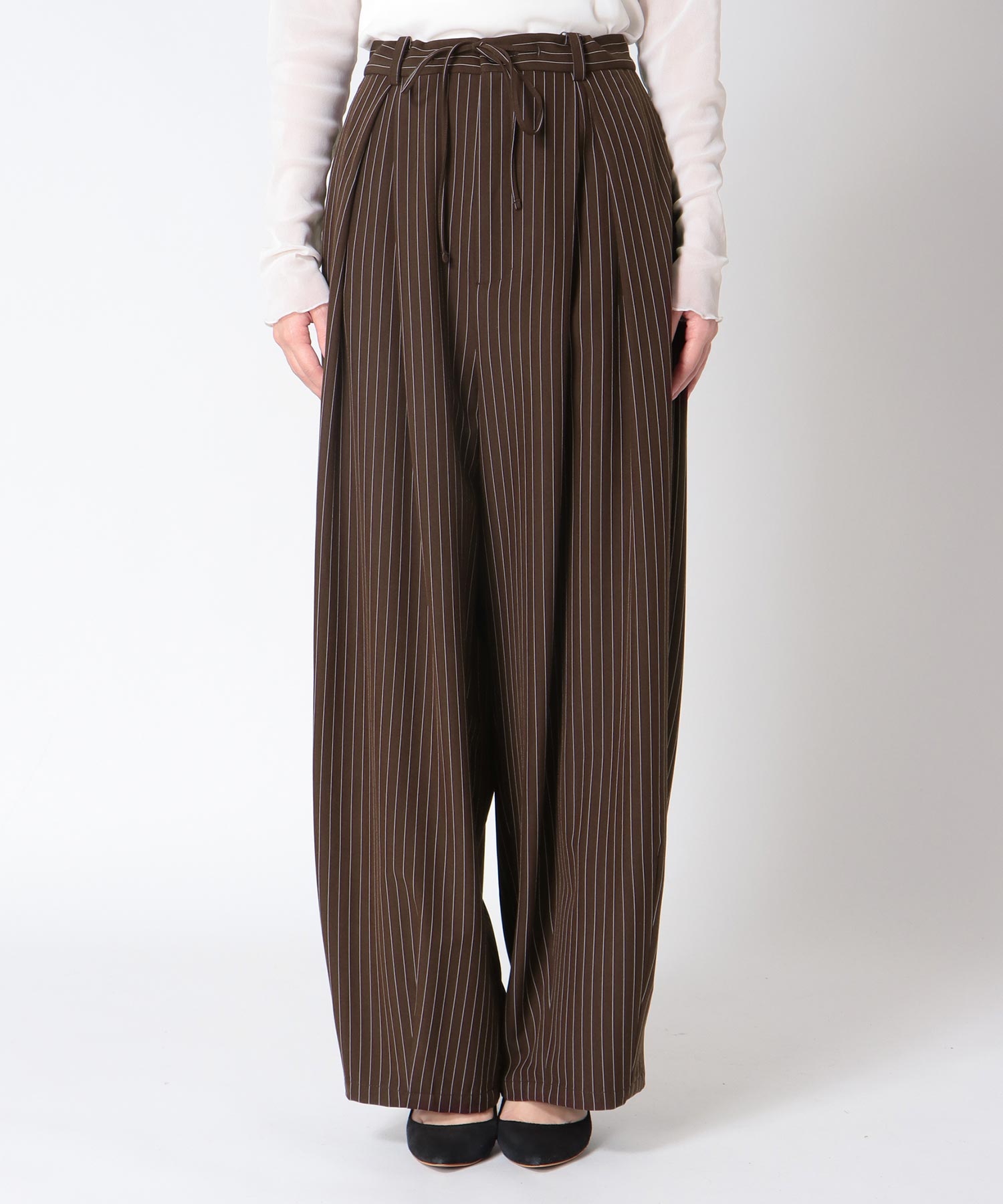 ストライプコクーンワイドパンツ