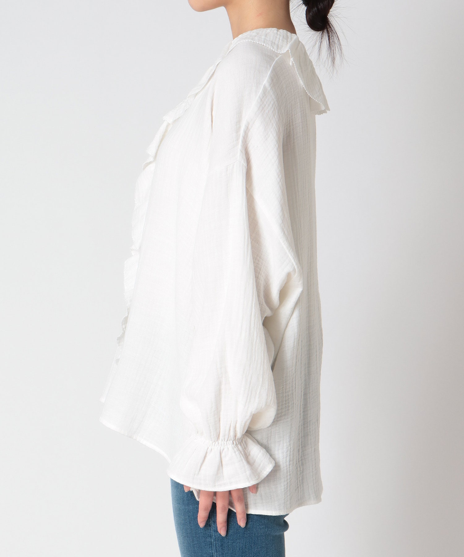 ダブルガーゼフリルブラウス