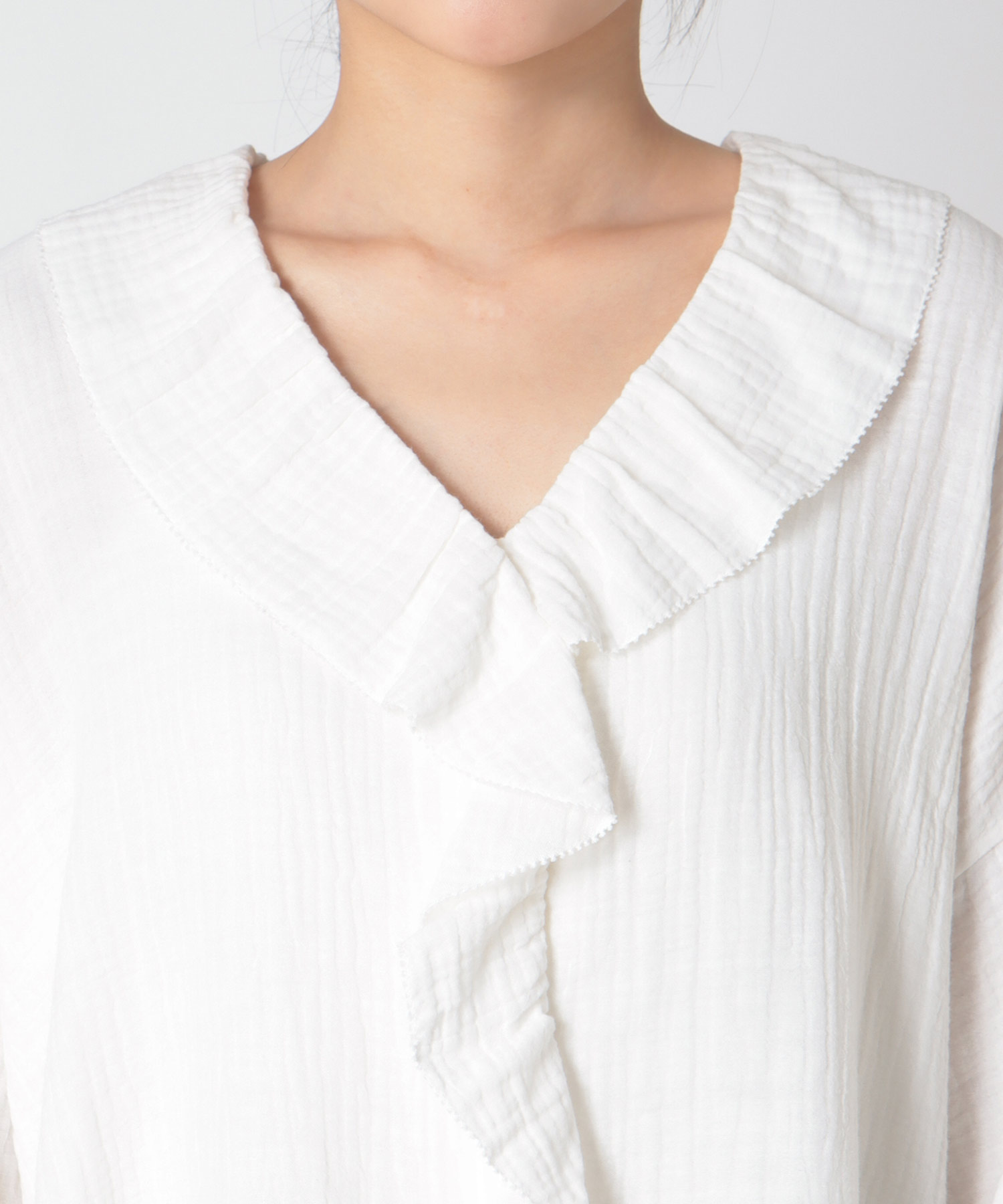 ダブルガーゼフリルブラウス