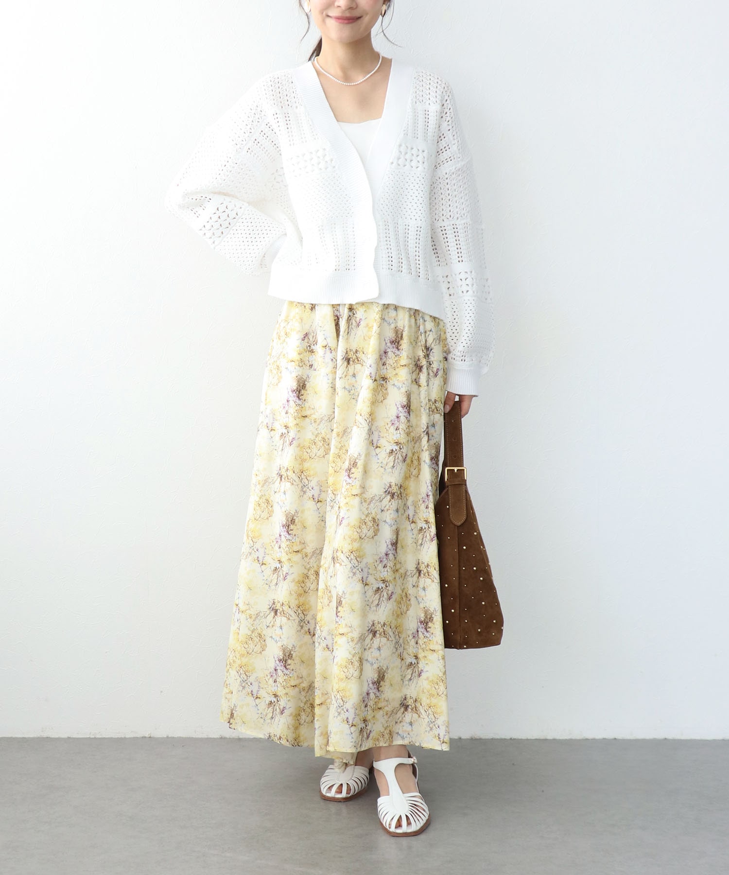 フラワープリントヘムスカート