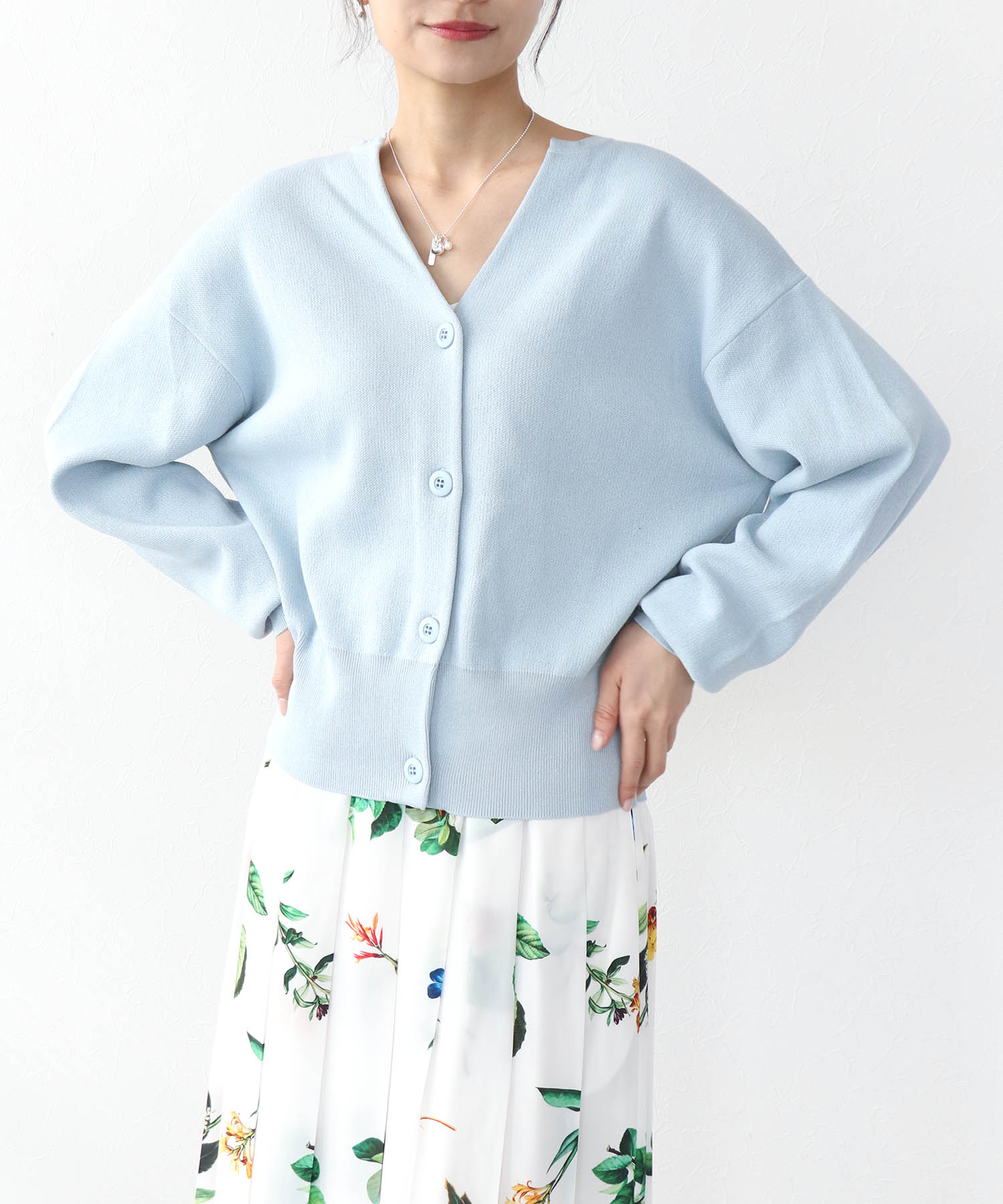 キーネックリラックスカーディガン