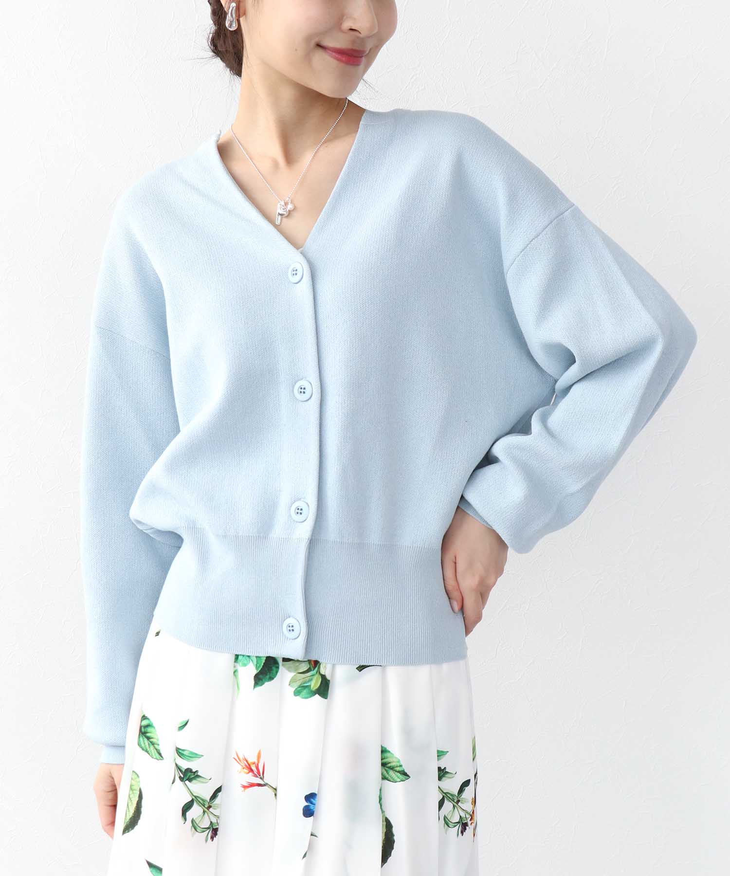 キーネックリラックスカーディガン