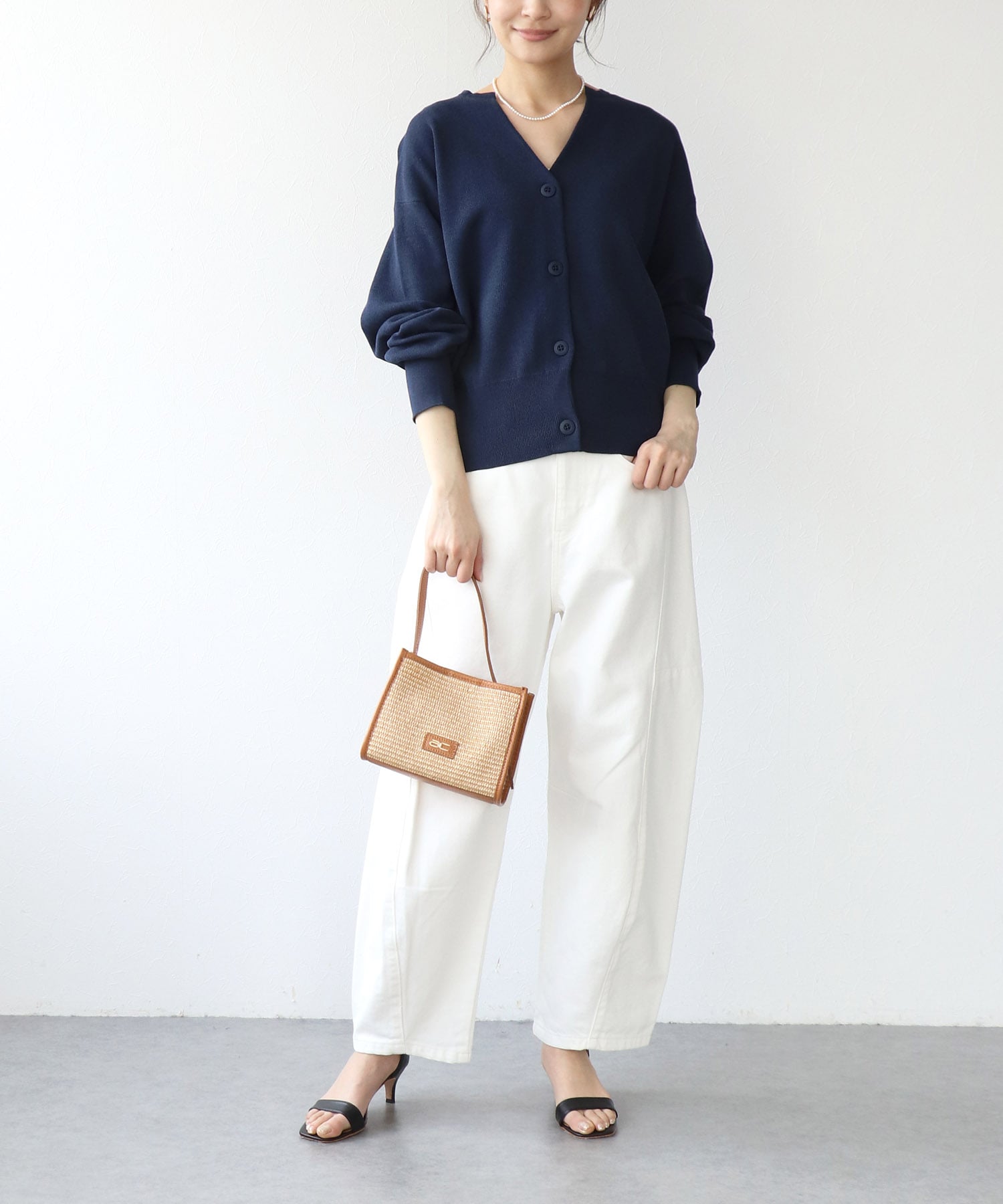 キーネックリラックスカーディガン