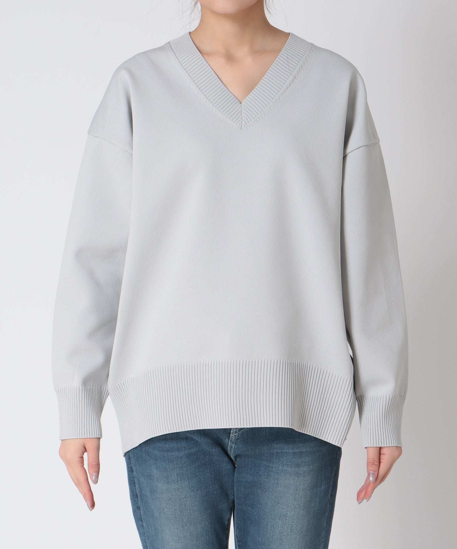 ベーシック美Vネックニット