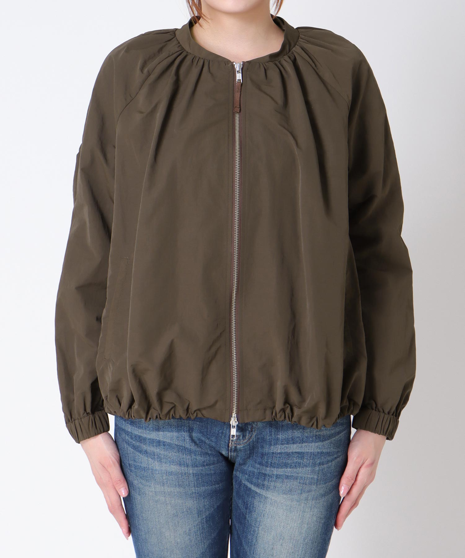 シャカナイロンブルゾン