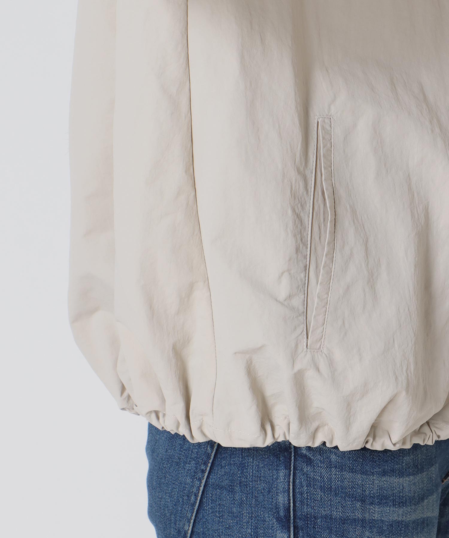 シャカナイロンブルゾン