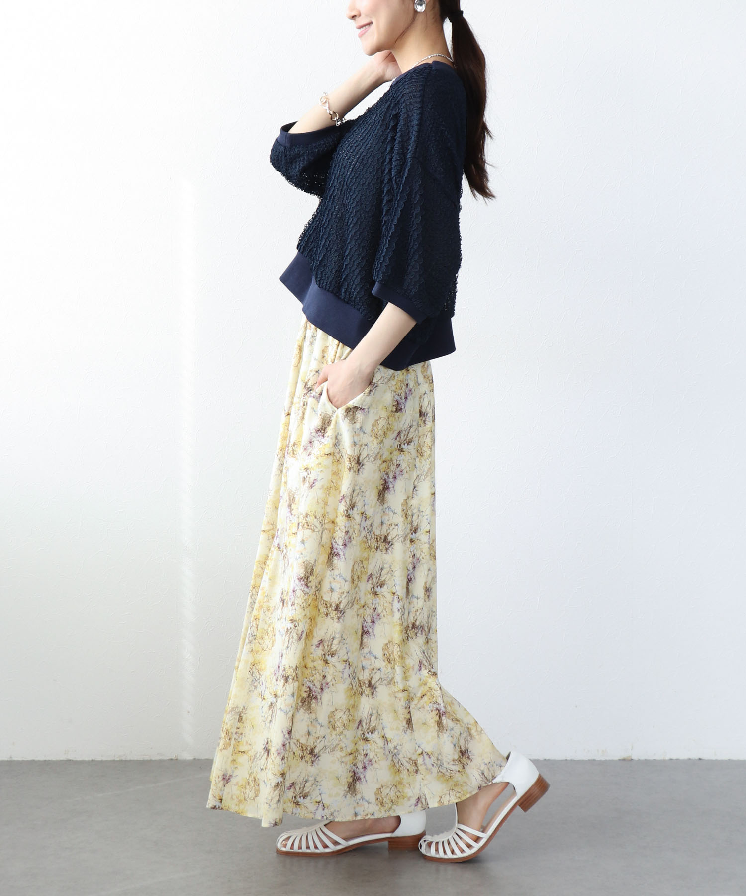 ラッセルレースリラックストップス