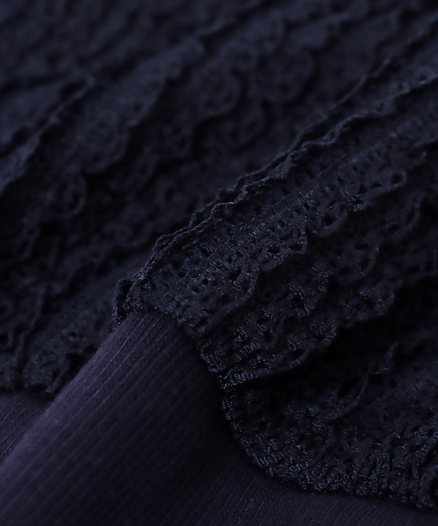 ラッセルレースリラックストップス