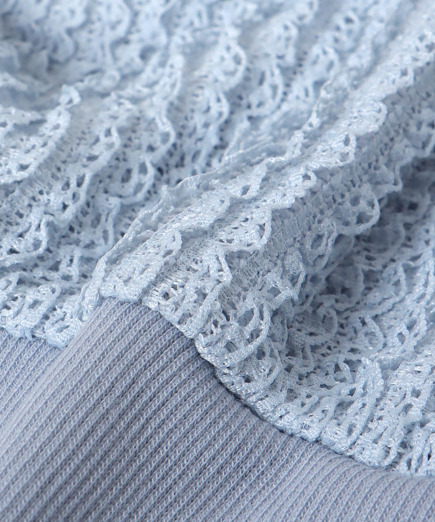 ラッセルレースリラックストップス