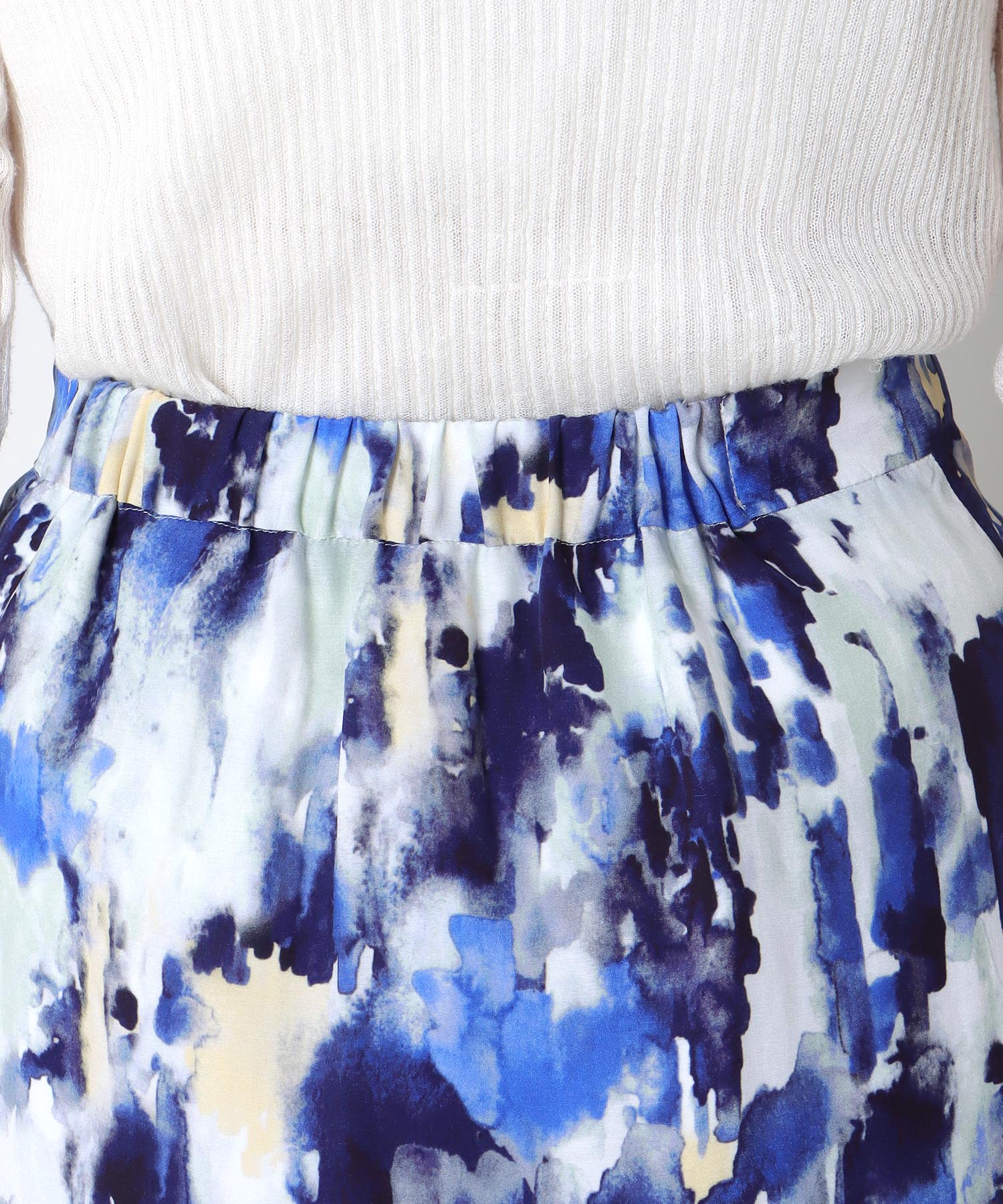 AMARAペイントプリントAラインスカート