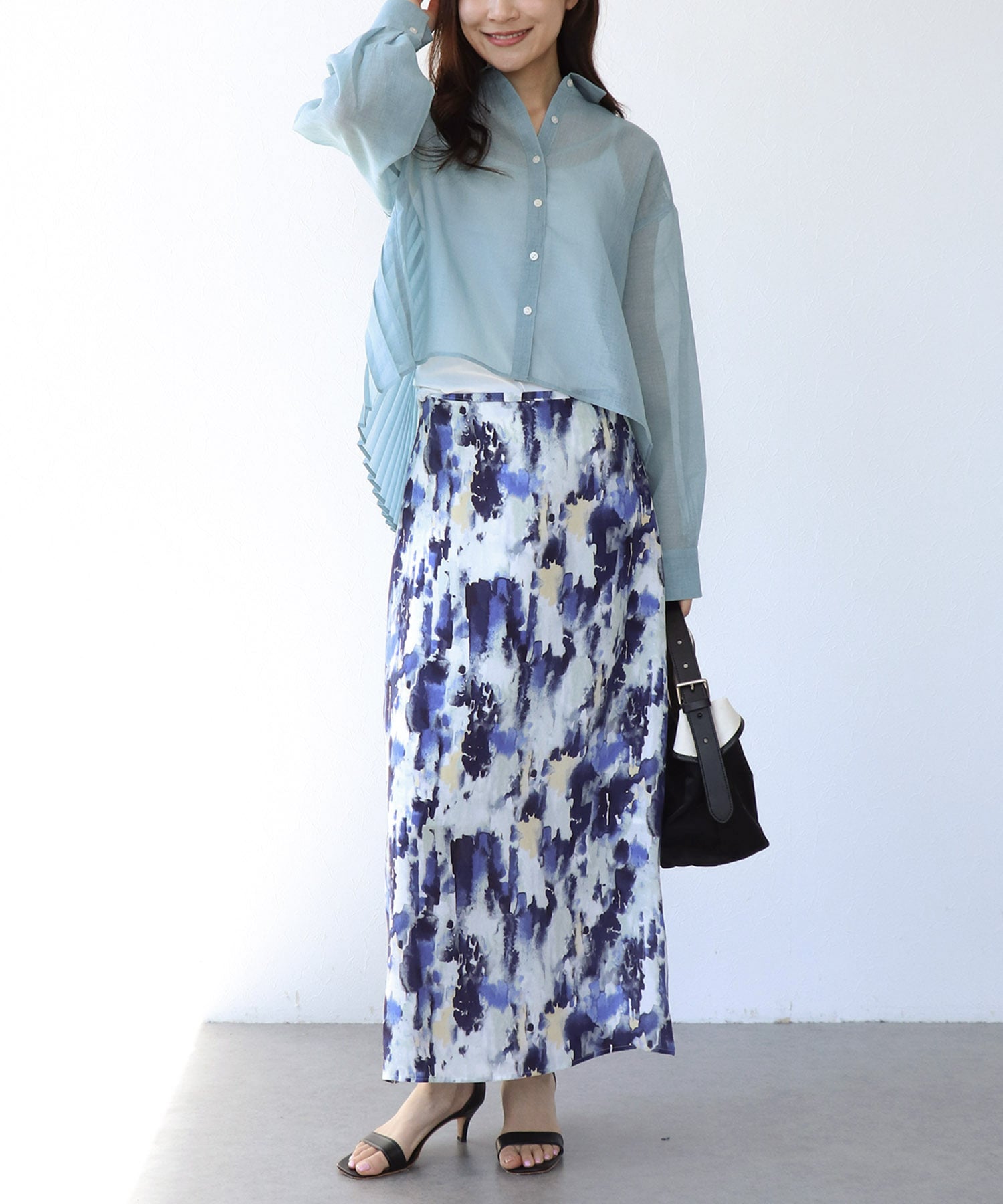 AMARAペイントプリントAラインスカート