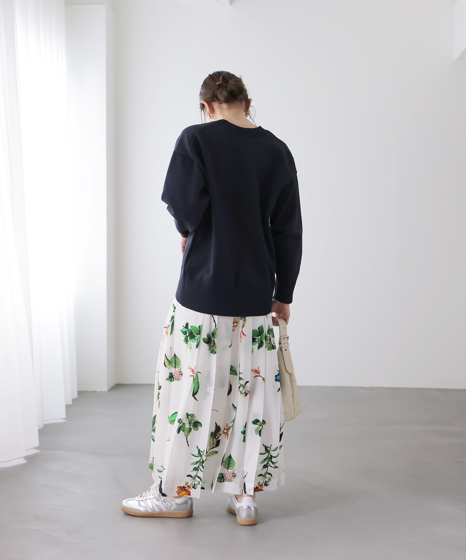 ボタニカルプリントプリーツスカート