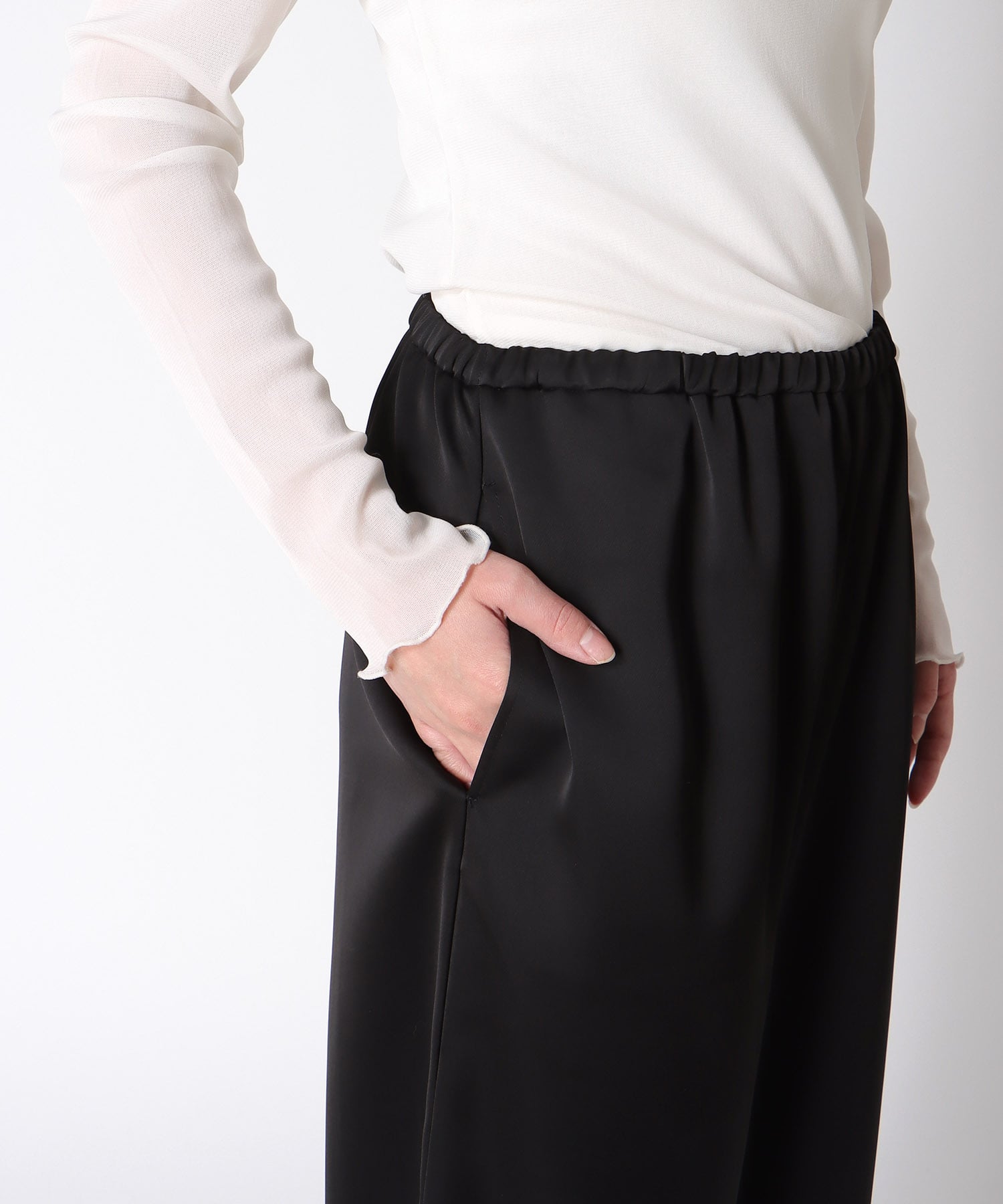 サテン×レース ワイドパンツ