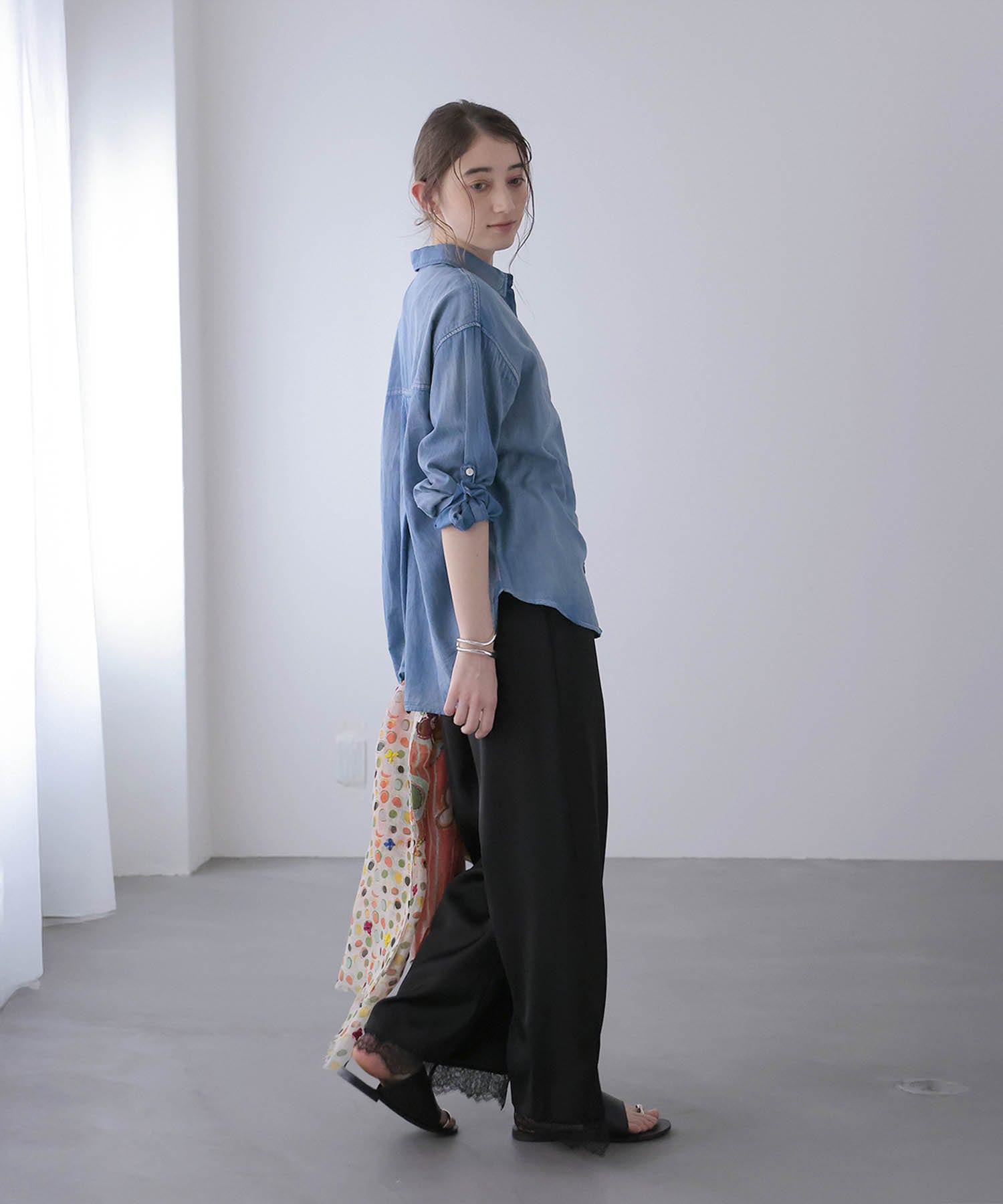 サテン×レース ワイドパンツ