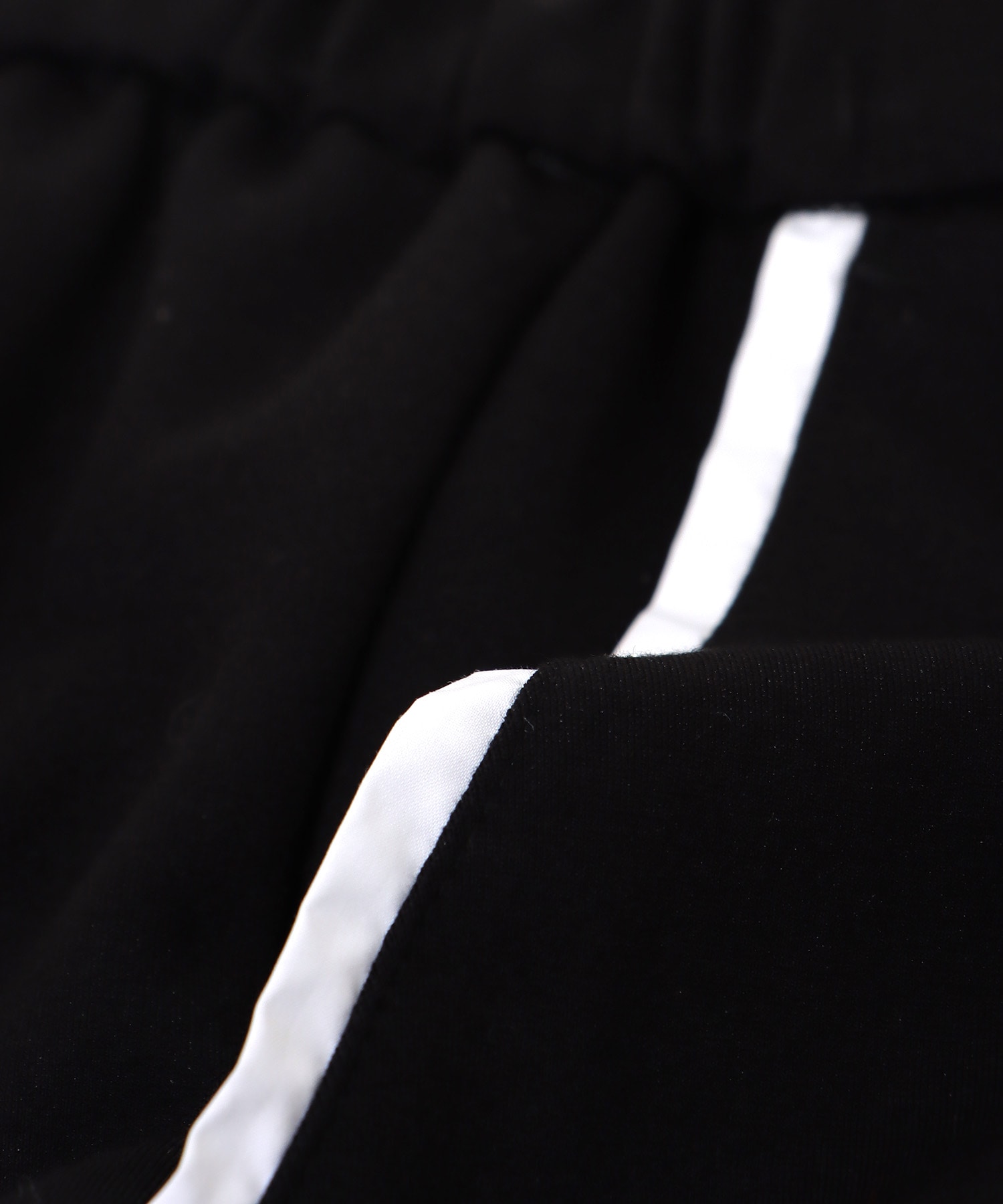 デザインポケットイージーパンツ