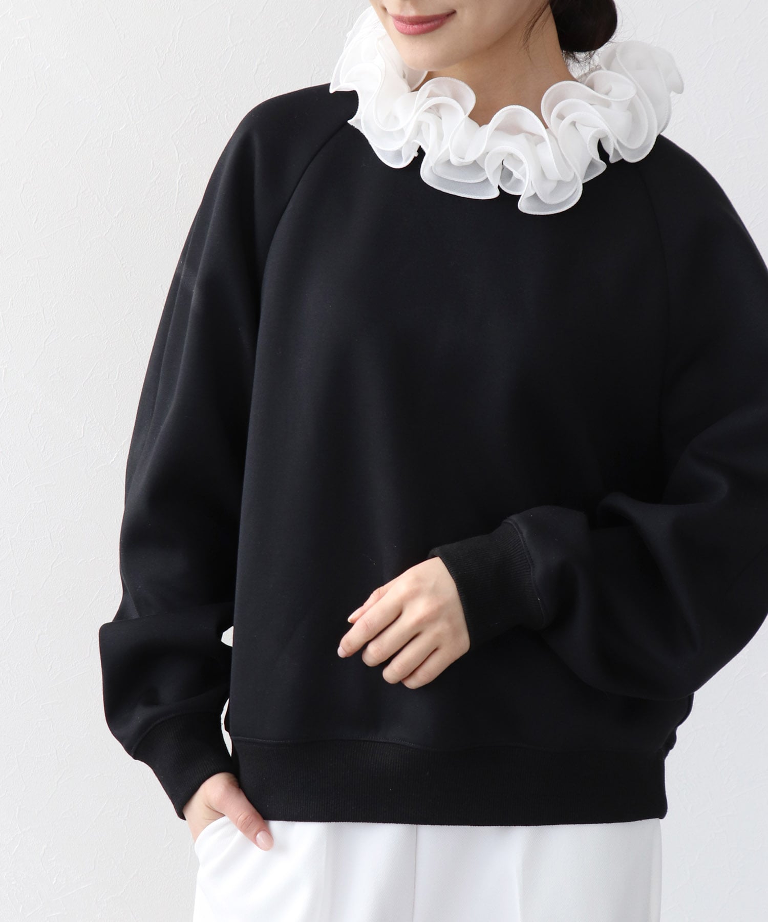 フリル衿付きダンボールトップス