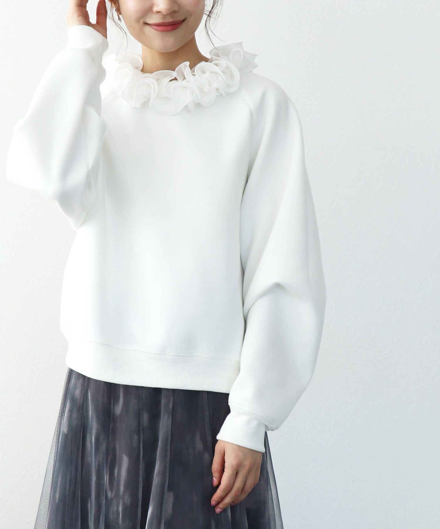 フリル衿付きダンボールトップス