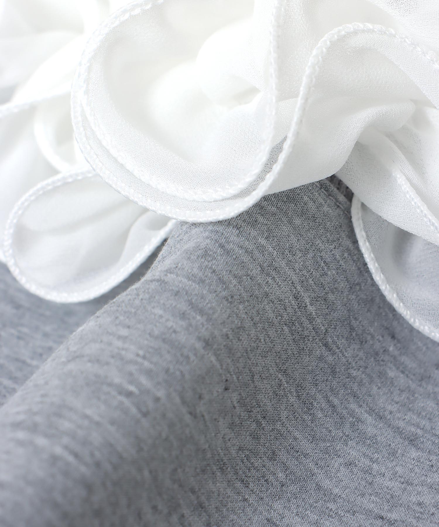 フリル衿付きダンボールトップス