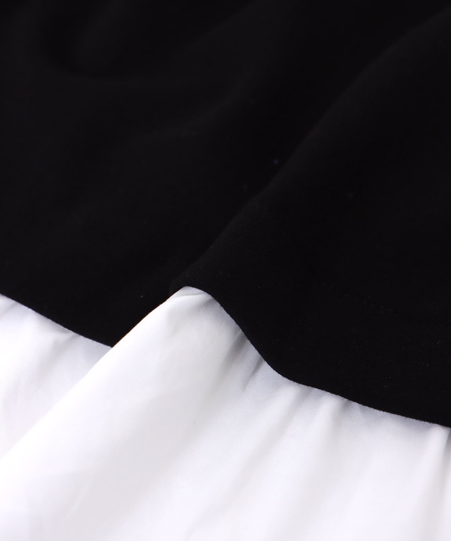 ドッキングデザイントップス