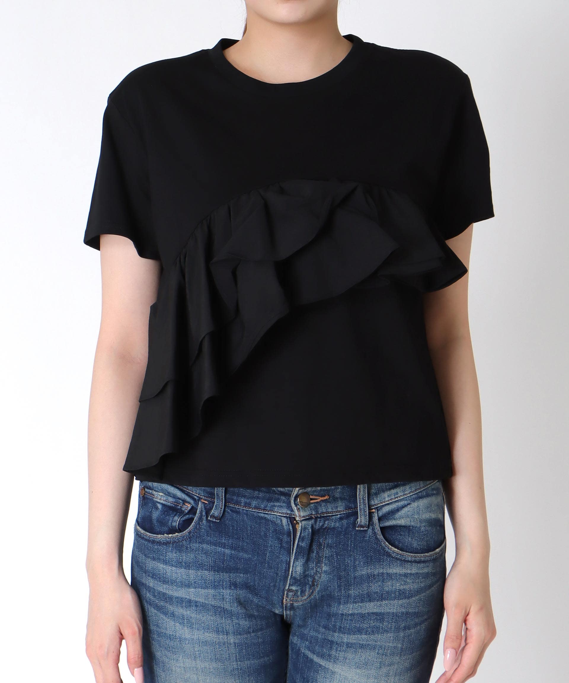 フリルデザインTシャツ