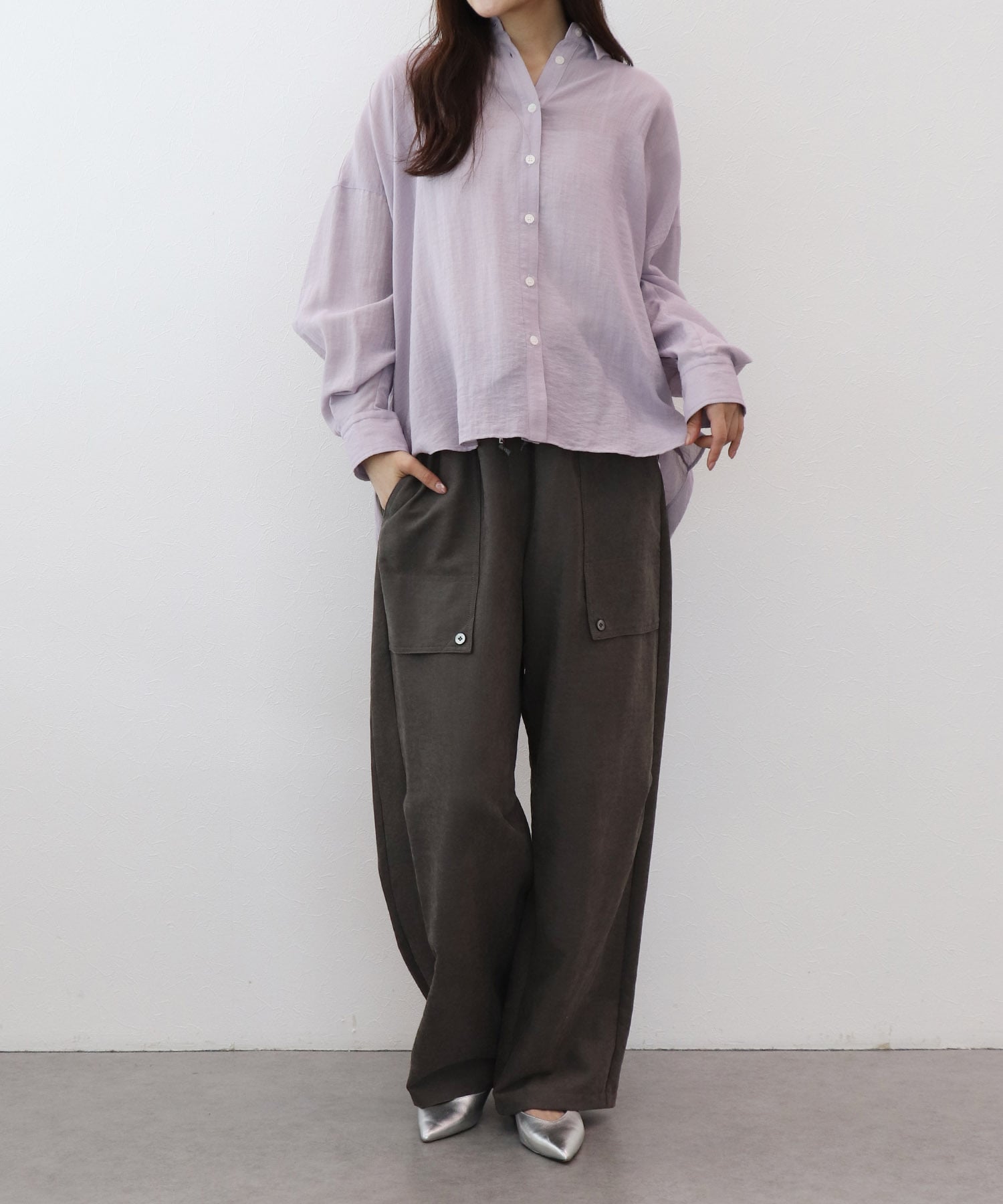 ナチュラルワッシャーバックフォルムシャツ