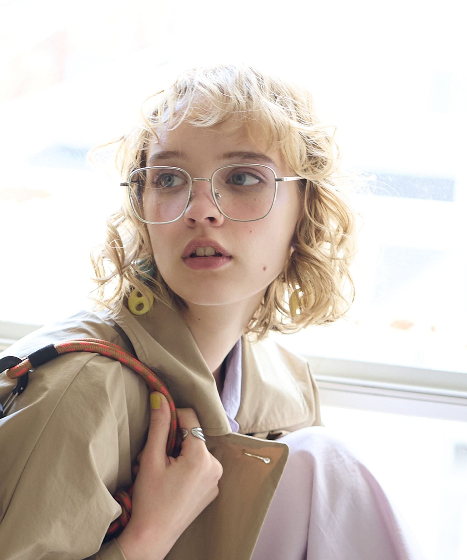 BIGスクエアクリアサングラス《紫外線透過率1%未満》