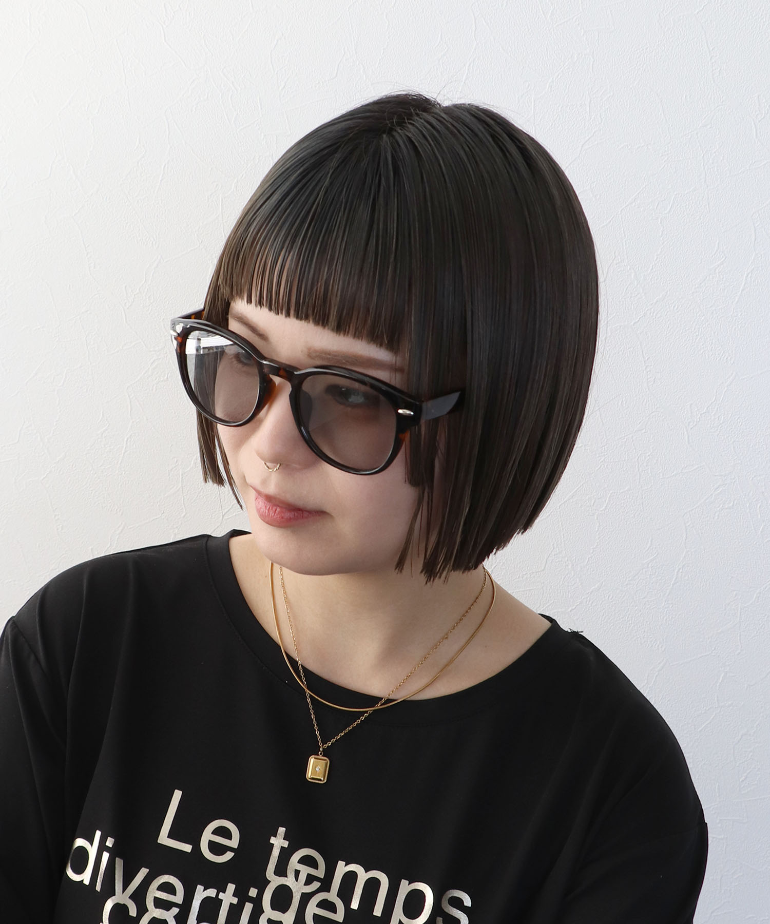 ボストンシェイプ調光サングラス《紫外線透過率1%未満》