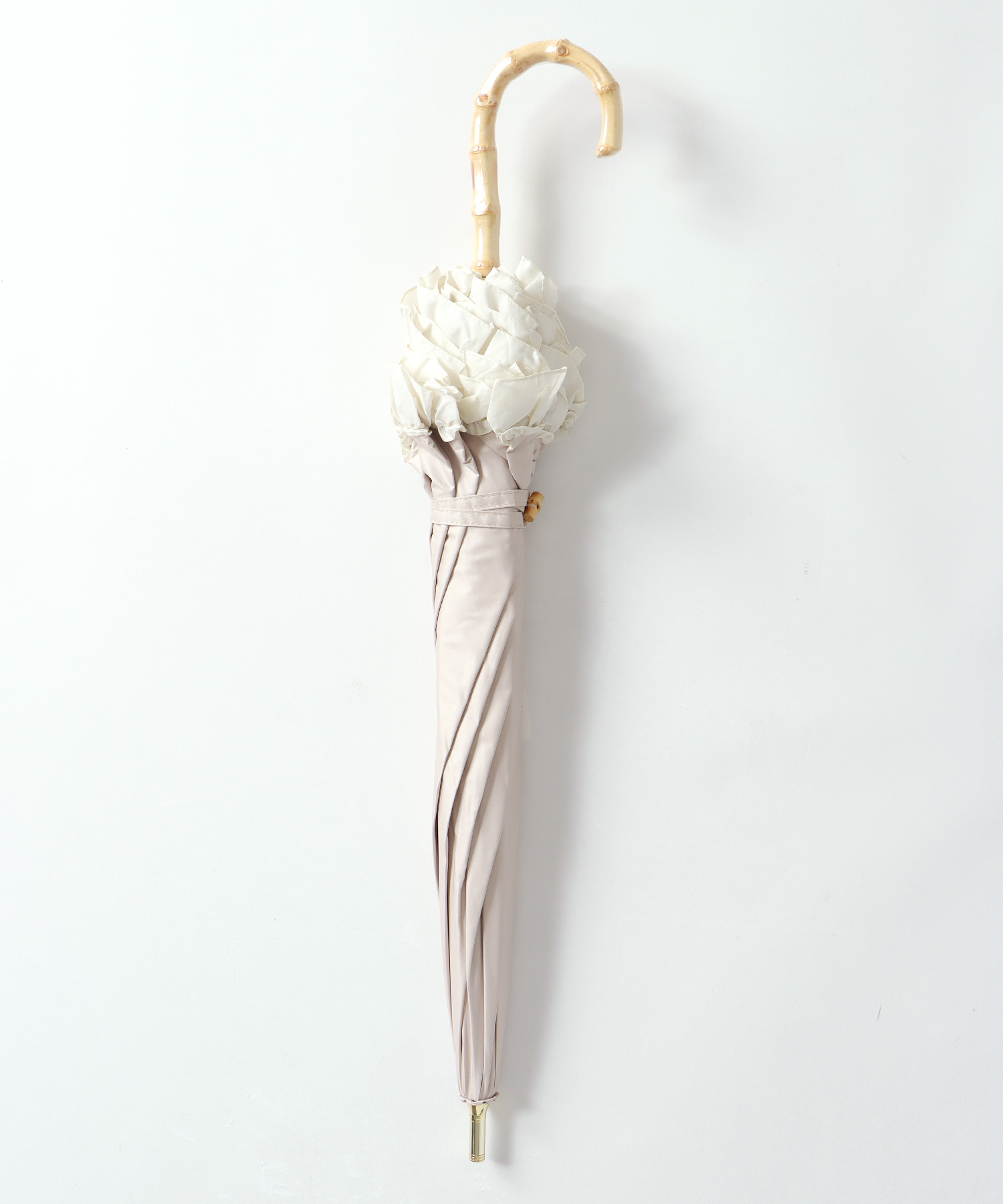 【pink trick / ピンクトリック】【長傘】フリル完全遮光長傘（晴雨兼用）