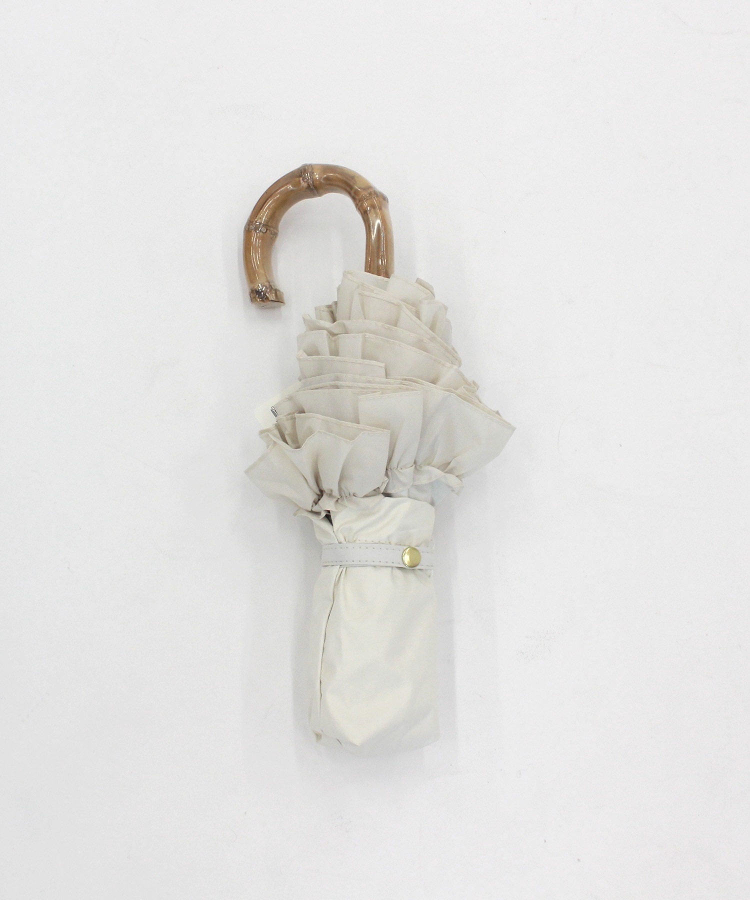 【pink trick / ピンクトリック】フリル完全遮光折傘（晴雨兼用）