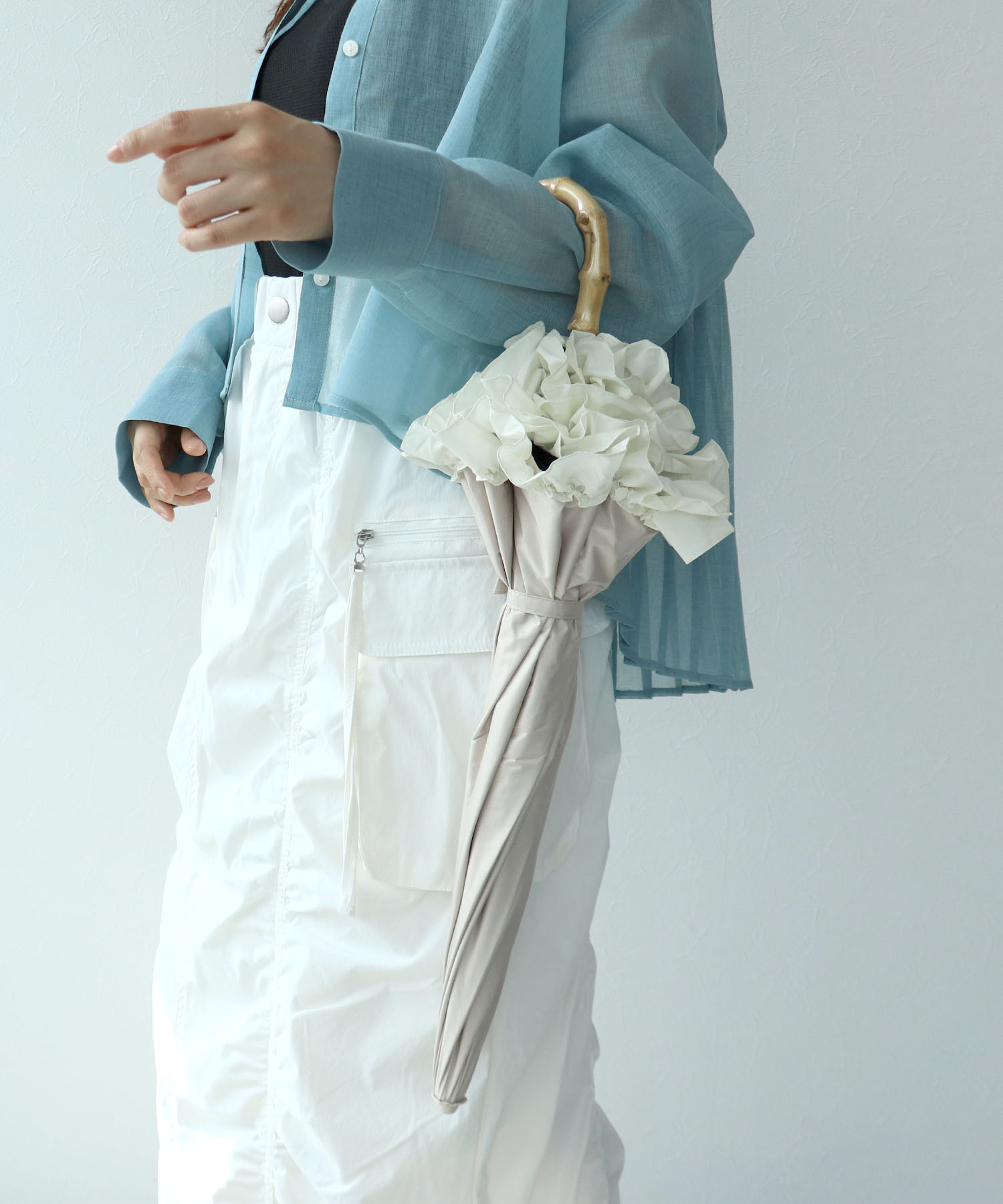 【WEB限定発売】【pink trick】フリル完全遮光2段折傘（晴雨兼用）