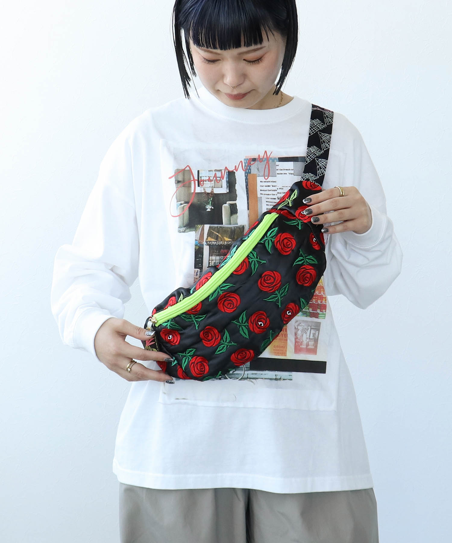 《期間限定WEB予約》ULOCO 刺繍ウエストポーチ2026