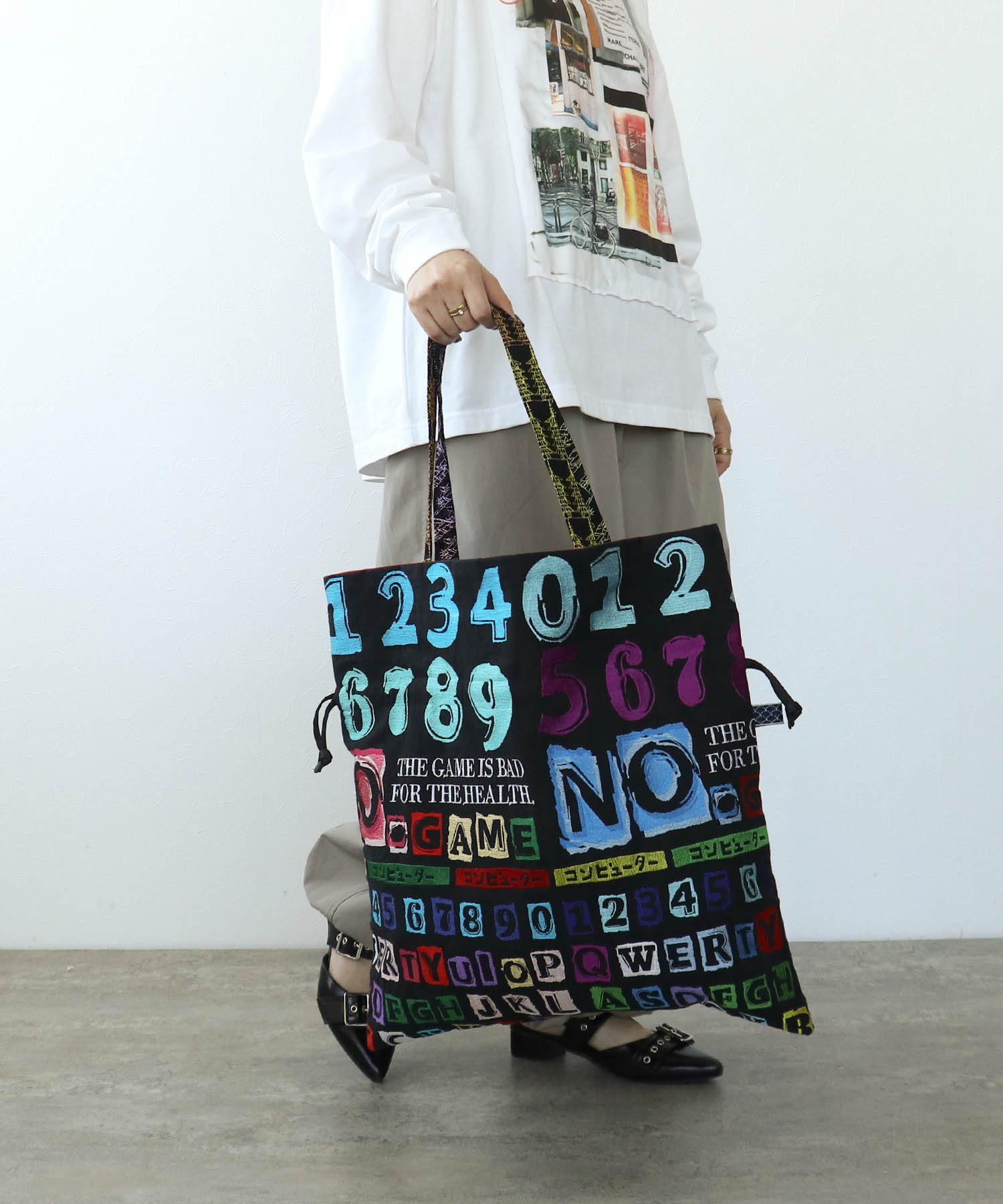 《期間限定WEB予約》ULOCO 刺繍デカ絞りトートバッグ2026