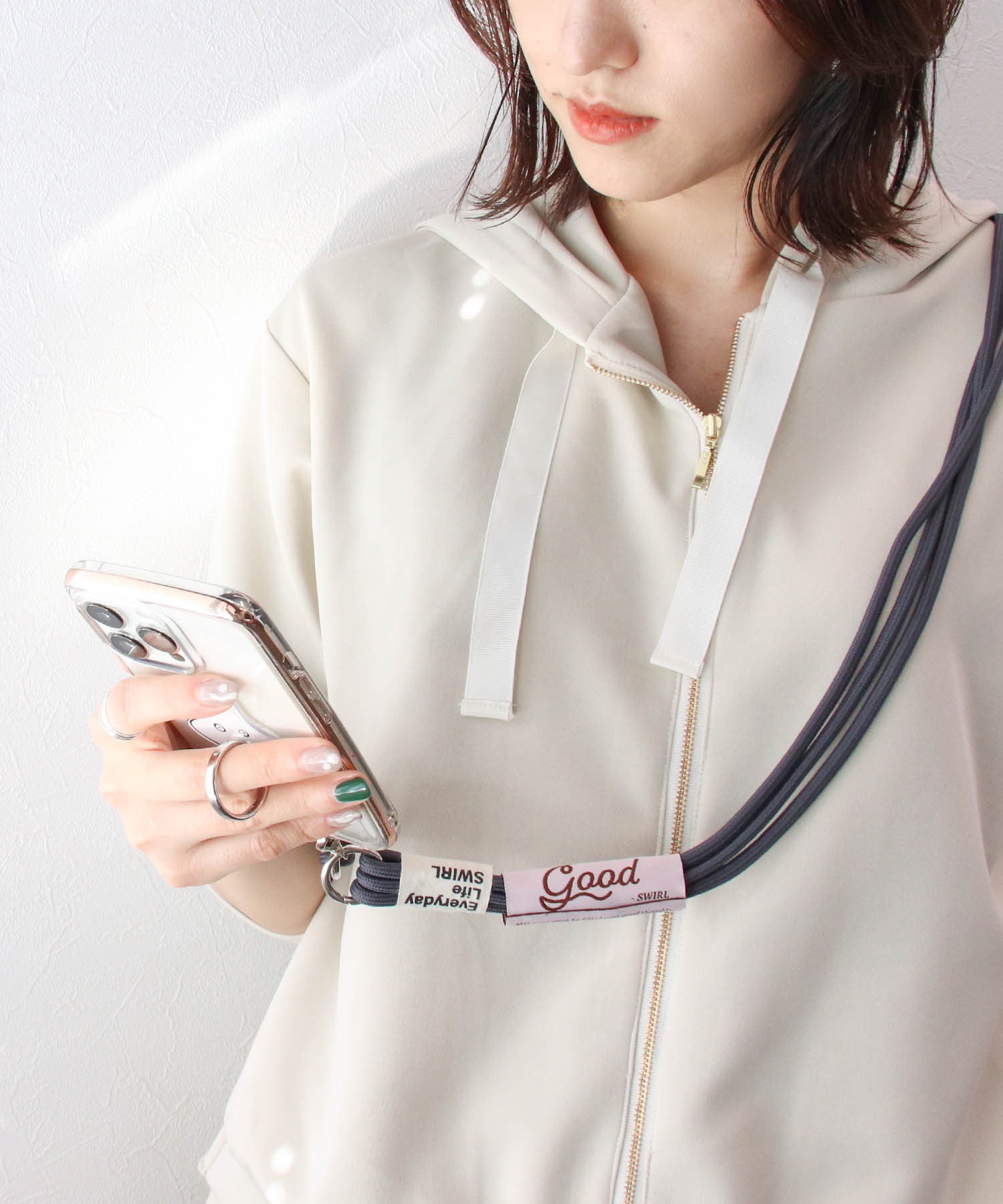 コードスマホストラップ | AND ON JIONE STORE（アンドオン