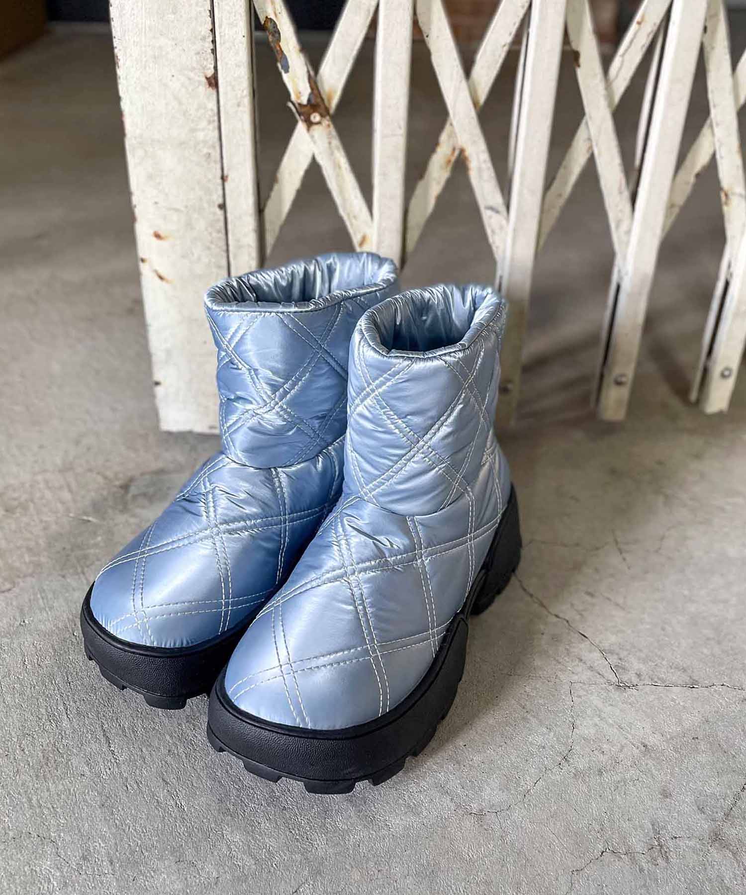 Casselini キャセリーニ キルティングショートブーツ On Jione Store アンドオン ジオン商事公式オンラインストア