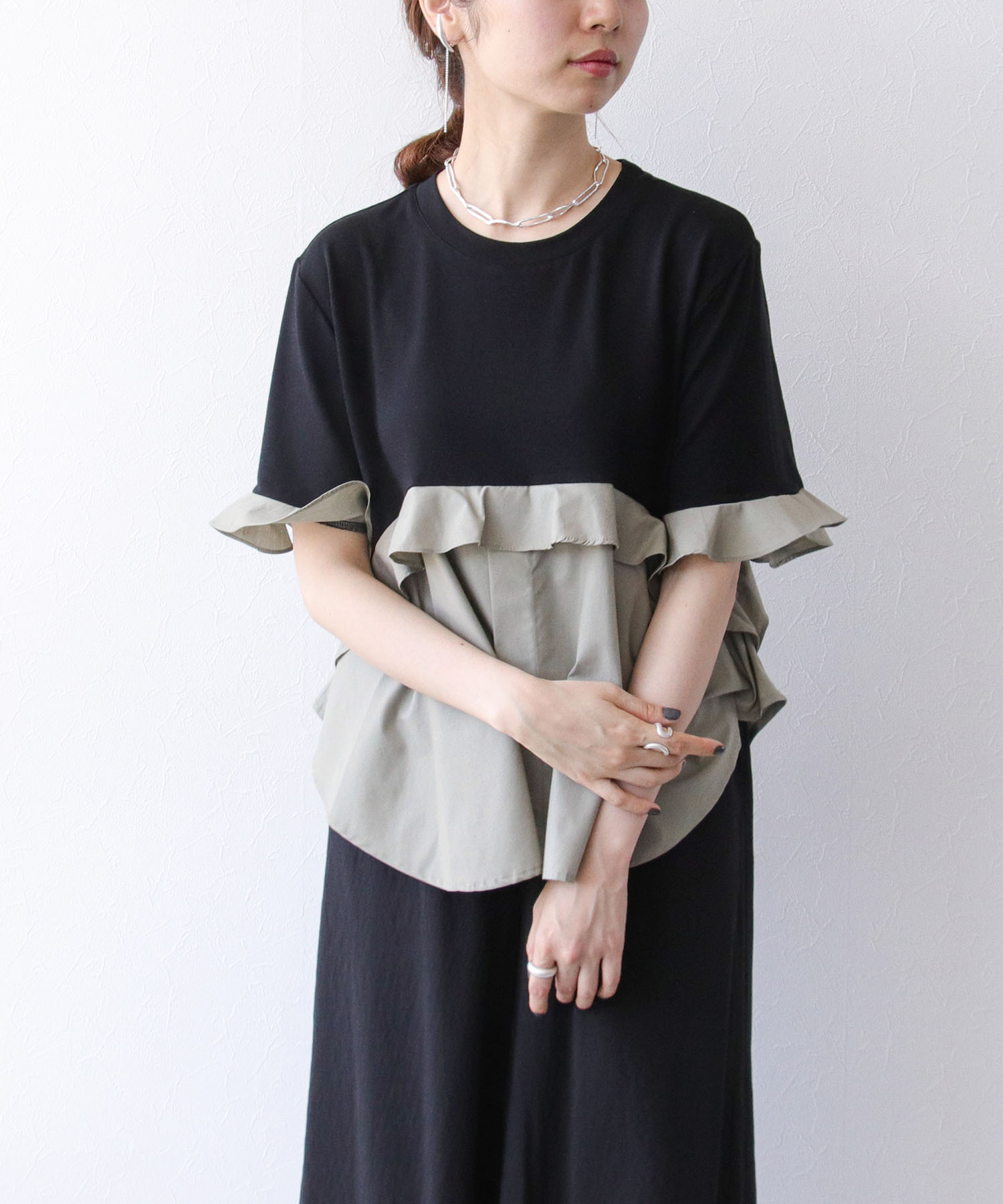 オンライン先行発売】配色フリルブラウスドッキングTシャツ | AND ON 
