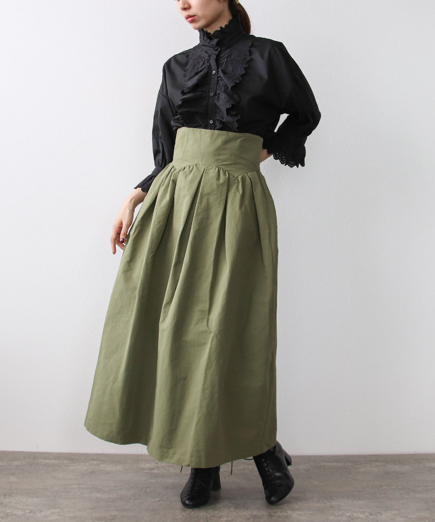 ボリュームハイウエストスカート | AND ON JIONE STORE(アンドオン