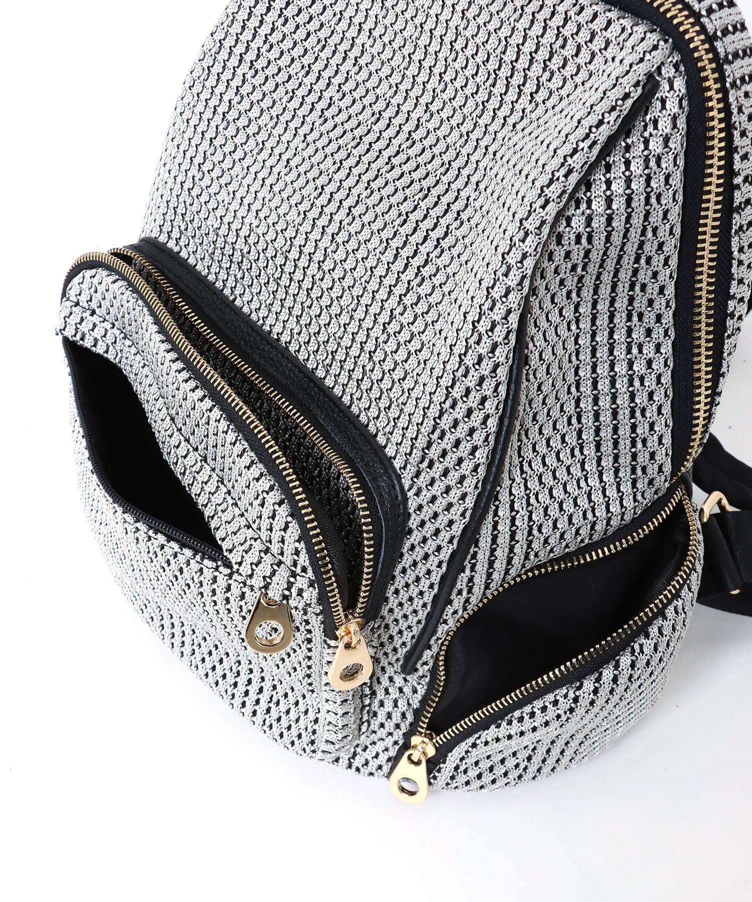 牛革×Wコードメッシュリュック | AND ON JIONE STORE(アンドオン
