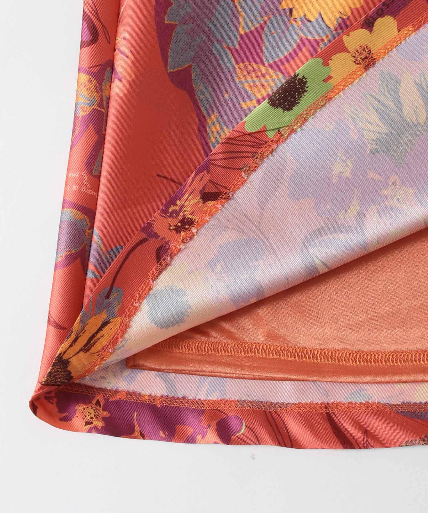 フラワープリントセミフレアスカート