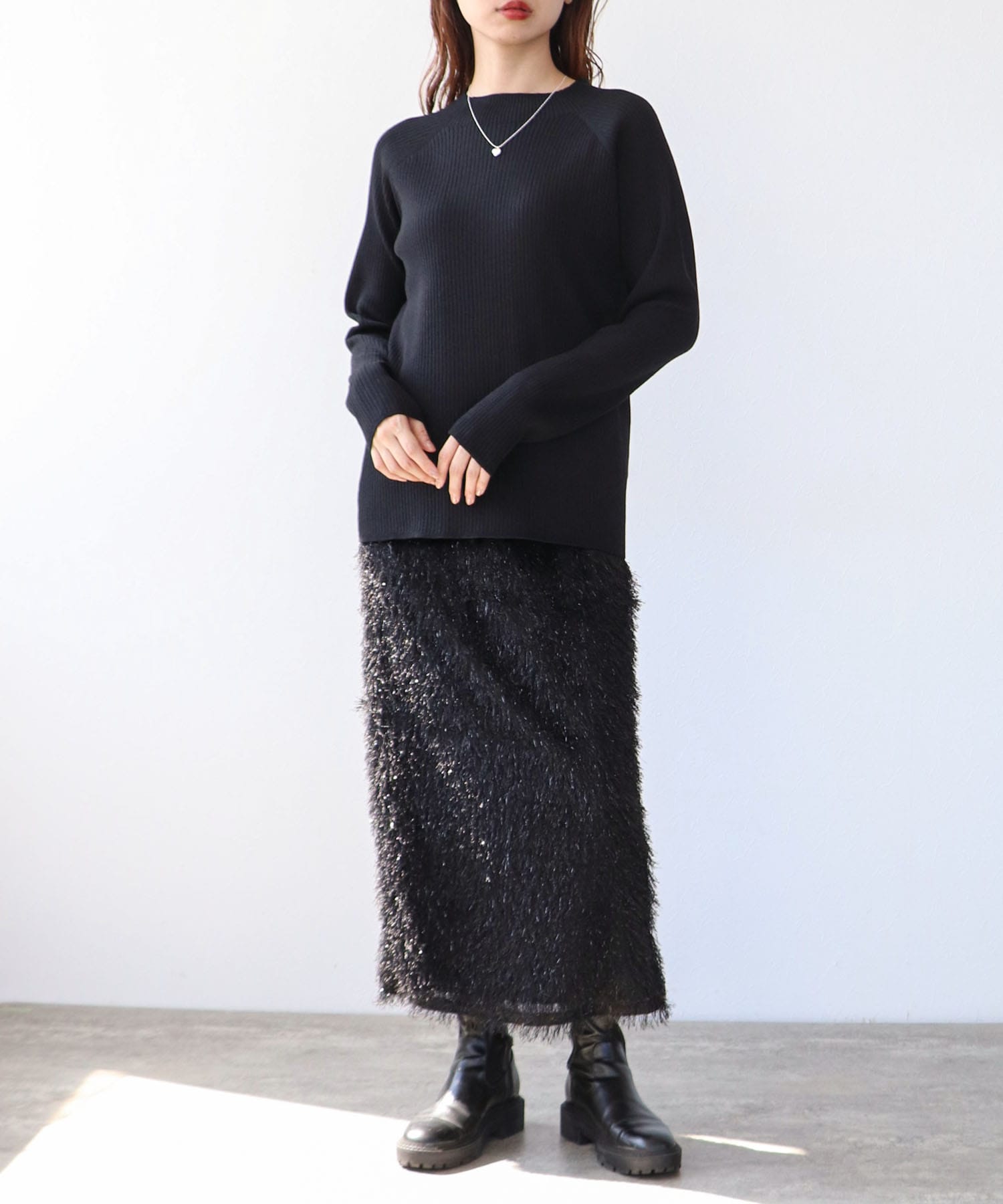 スーパーストレッチローネックプルオーバー