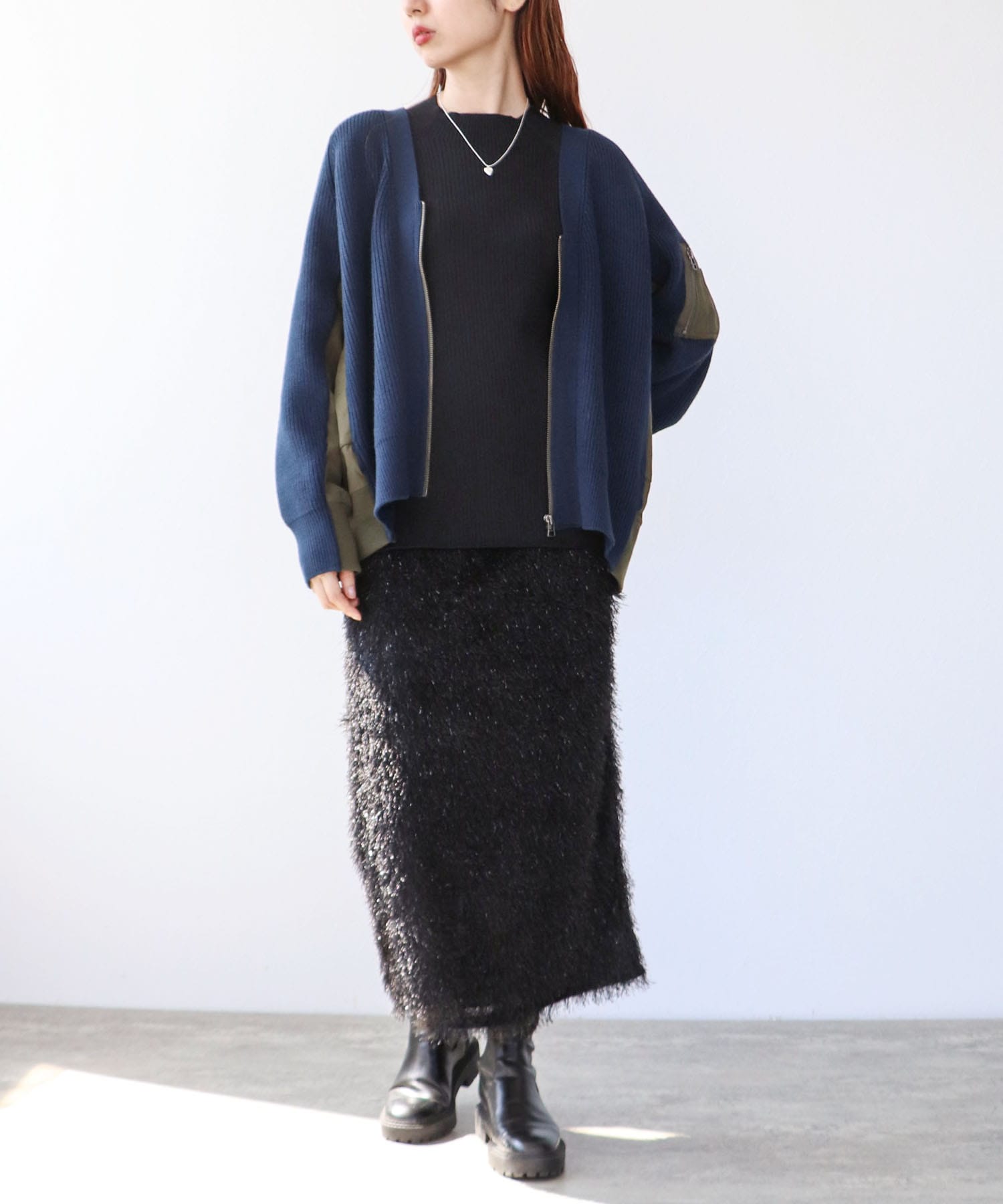 スーパーストレッチローネックプルオーバー