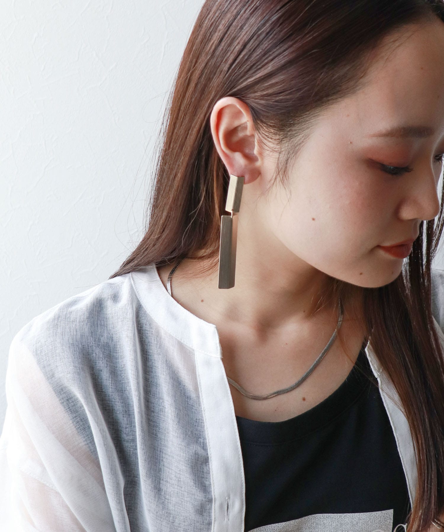 マットスクエアストレートピアス