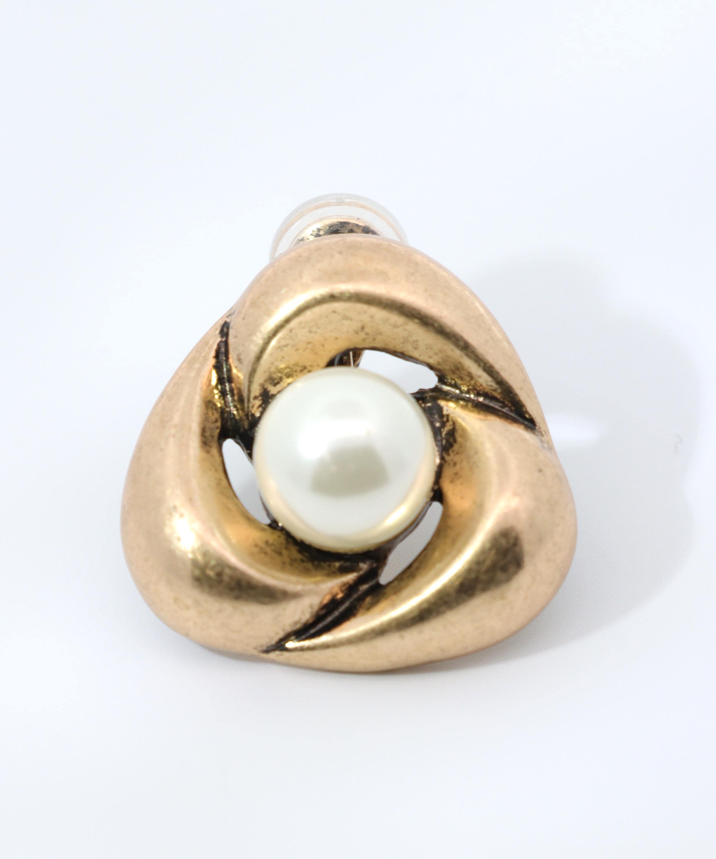 【LIMITED NUMBER】パールフラワーイヤリング